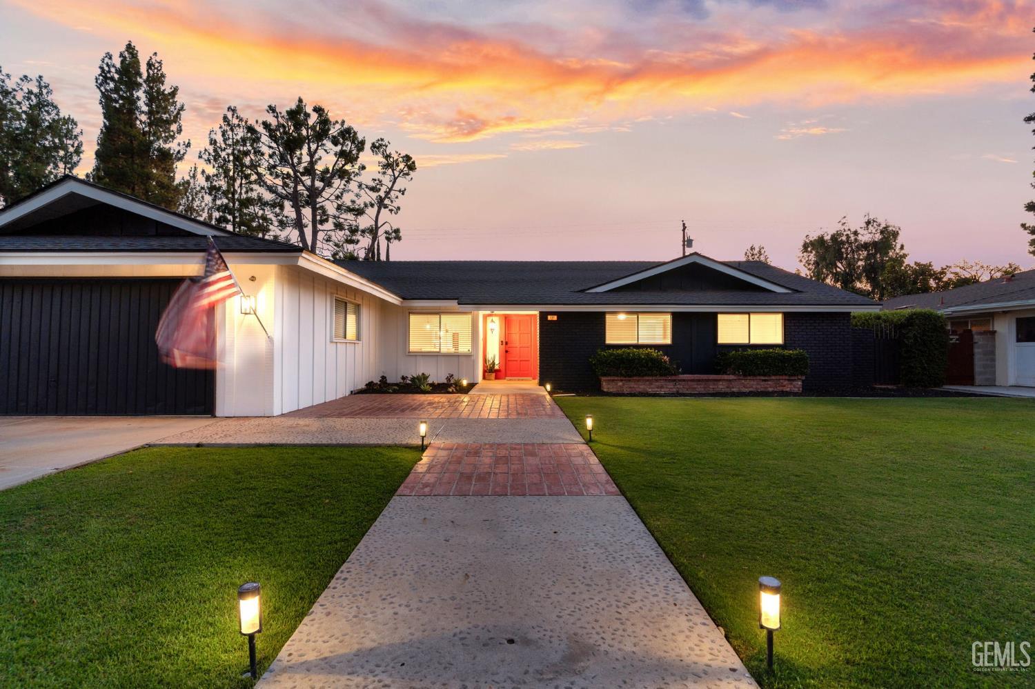419 Starmount Lane