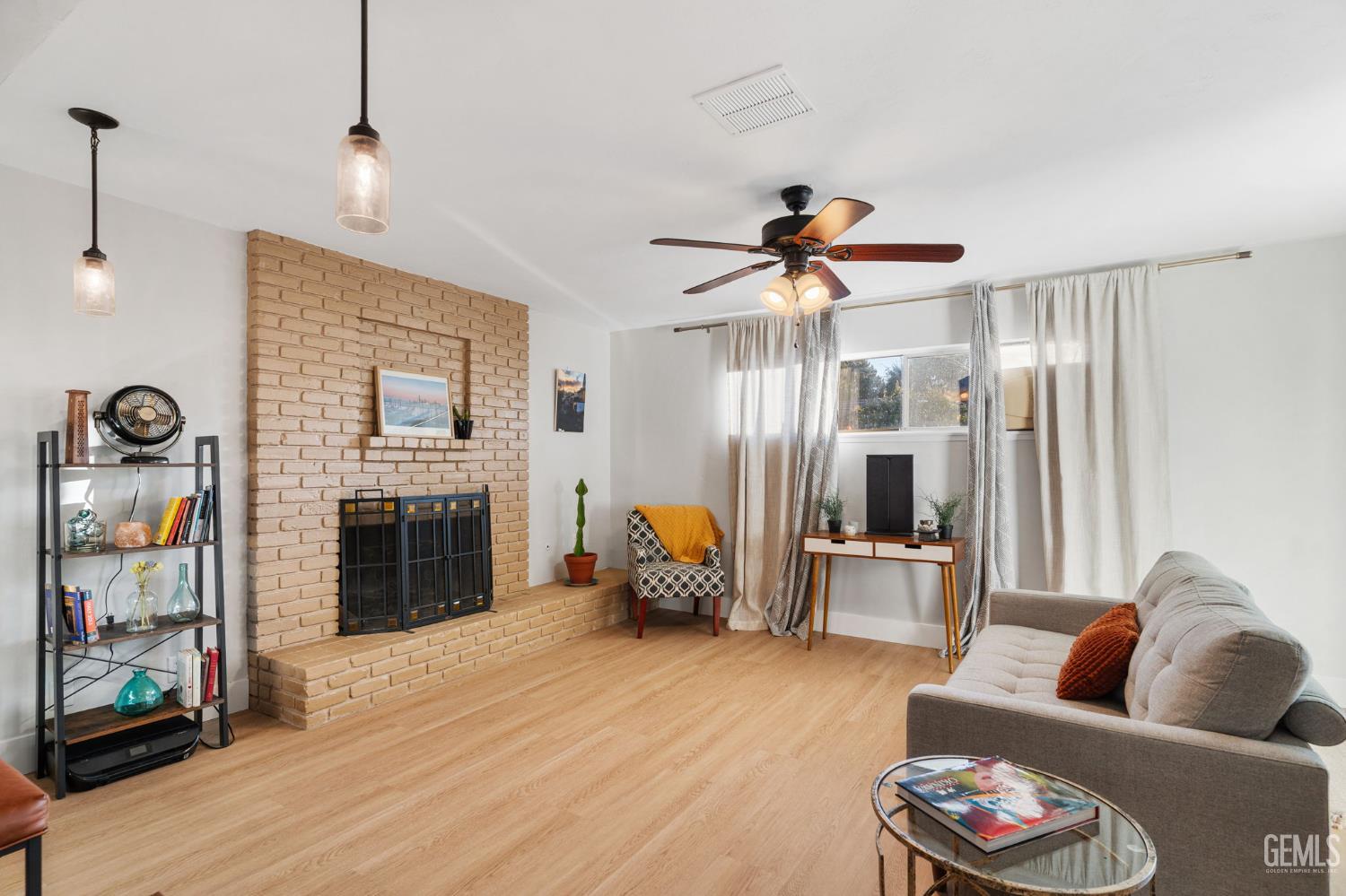 419 Starmount Lane