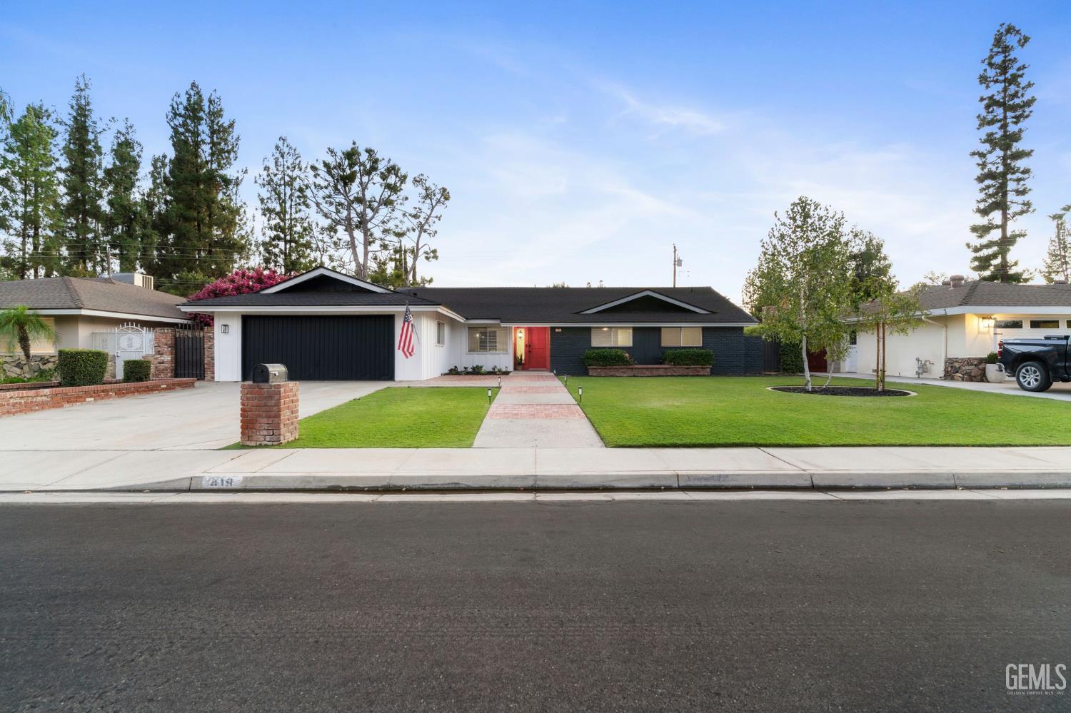 419 Starmount Lane
