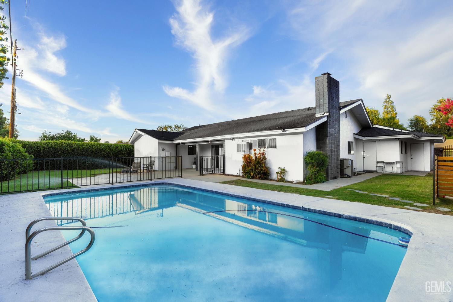 419 Starmount Lane