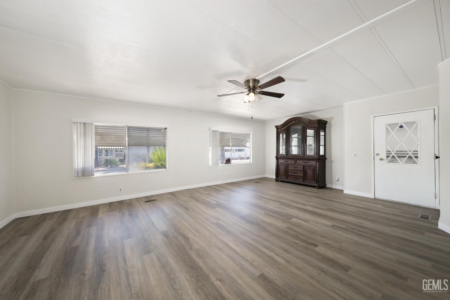 6000 E Brundage Lane Unit: 23