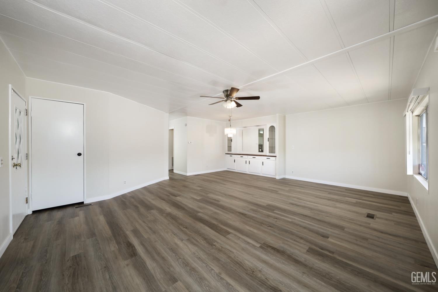 6000 E Brundage Lane Unit: 23