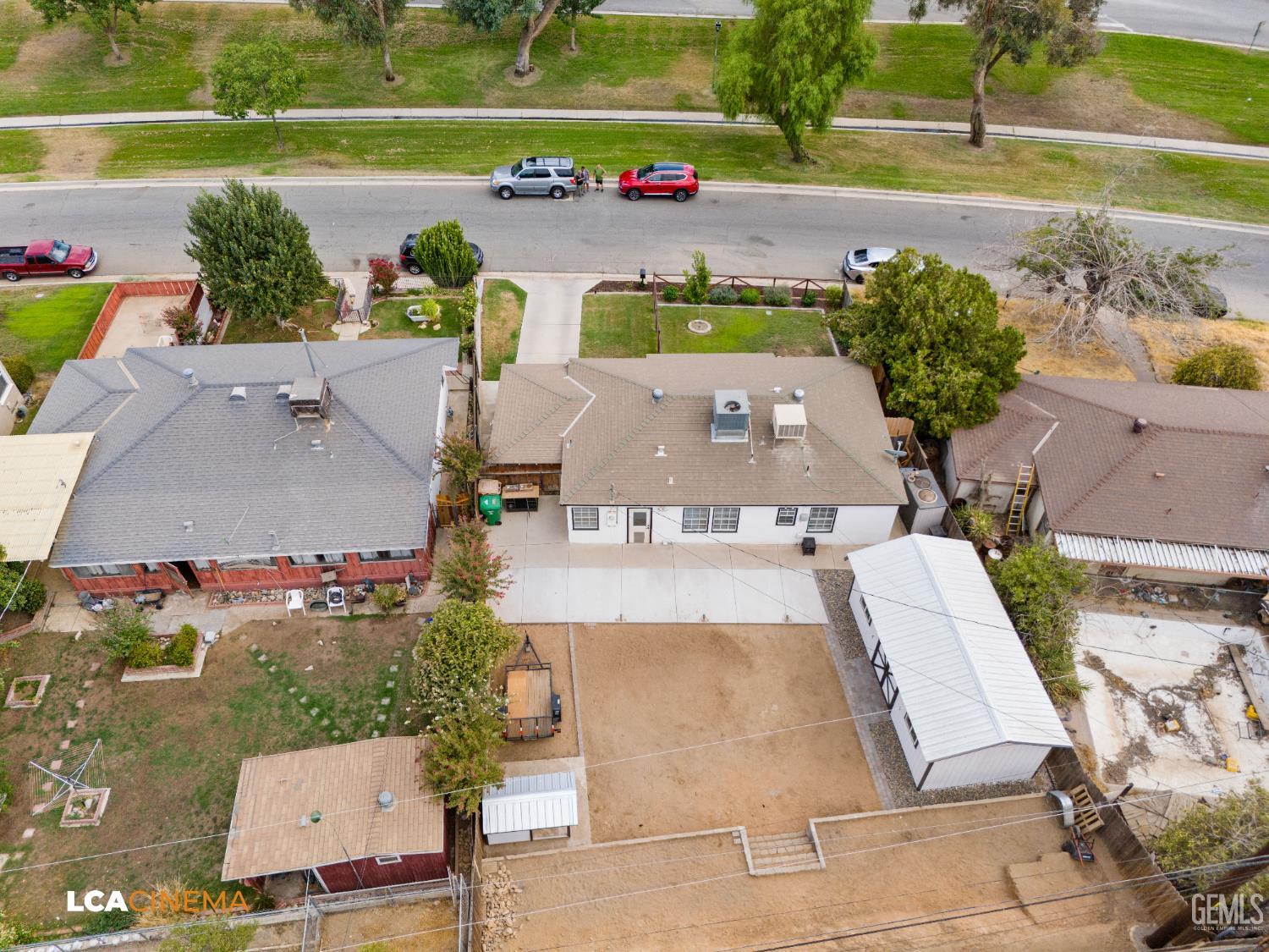 2828 Hawthorne Avenue