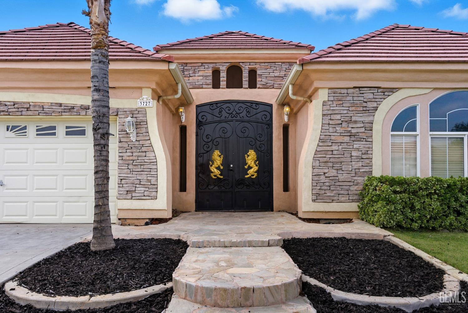 3727 Park Mountain Drive