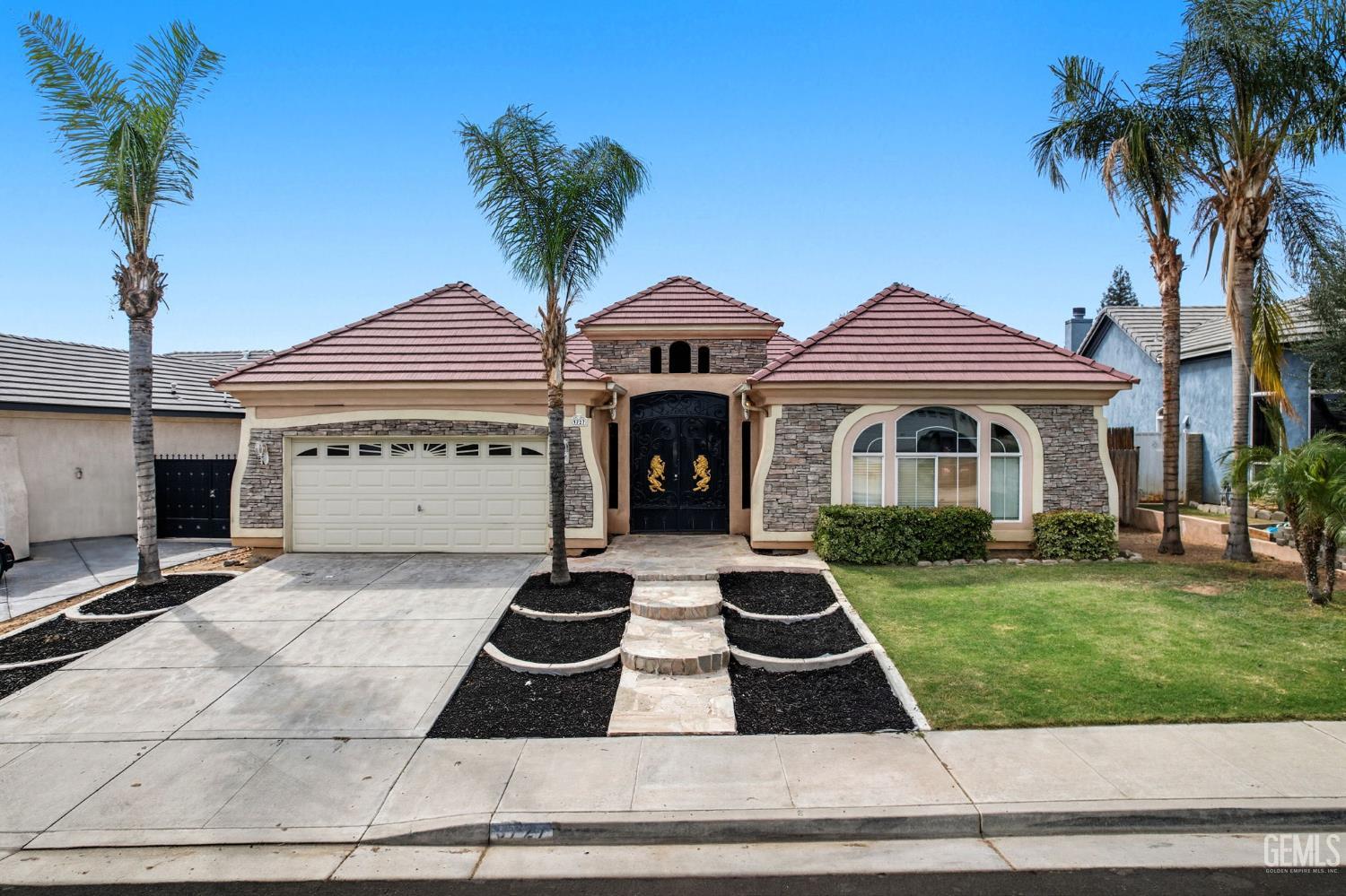 3727 Park Mountain Drive