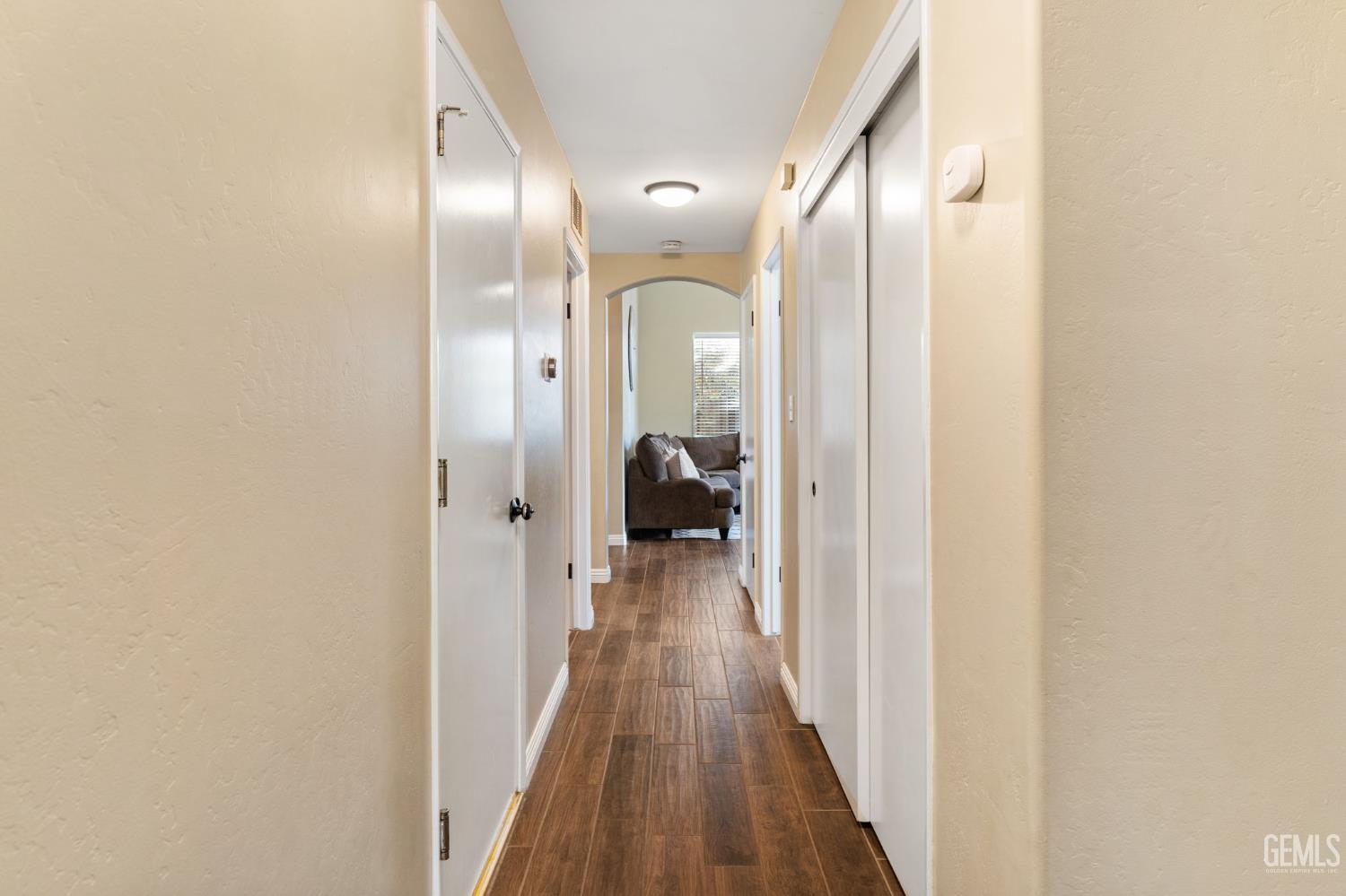 10113 Thistledown Lane