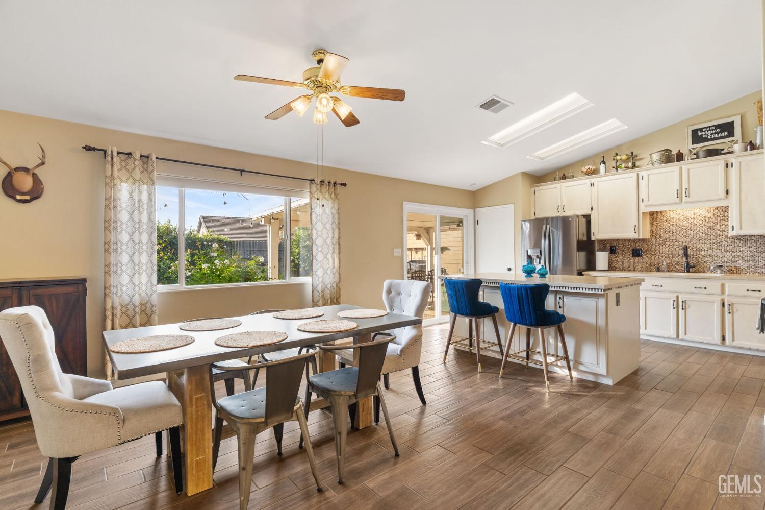 10113 Thistledown Lane