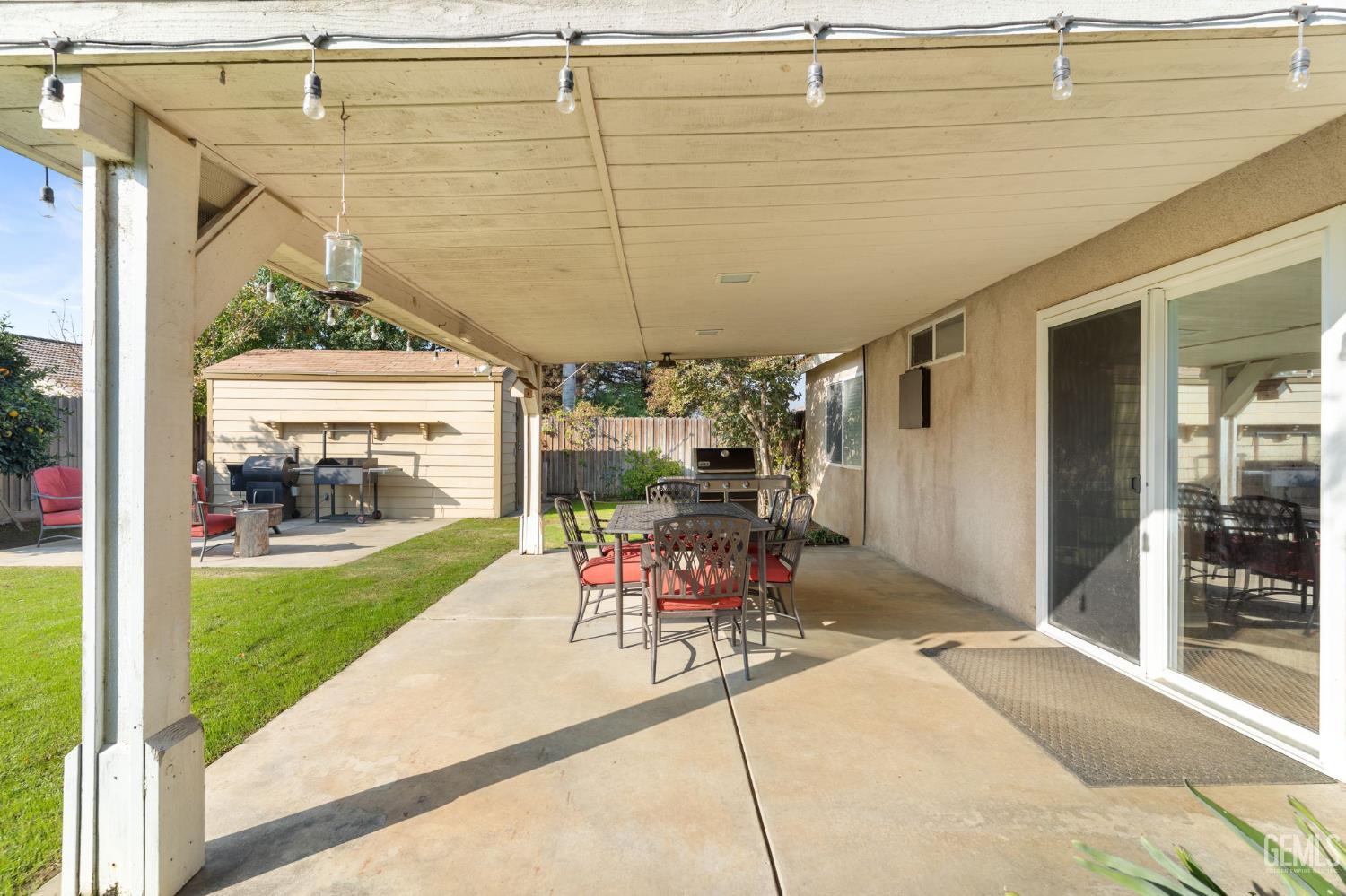 10113 Thistledown Lane