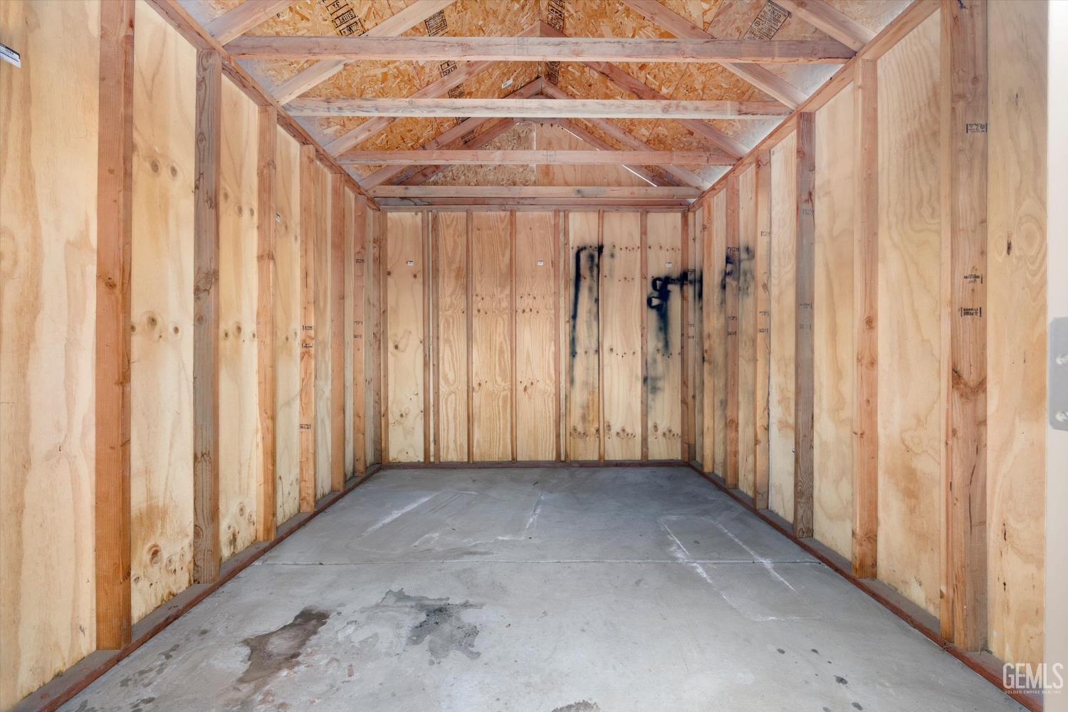 2005 Springfield Avenue