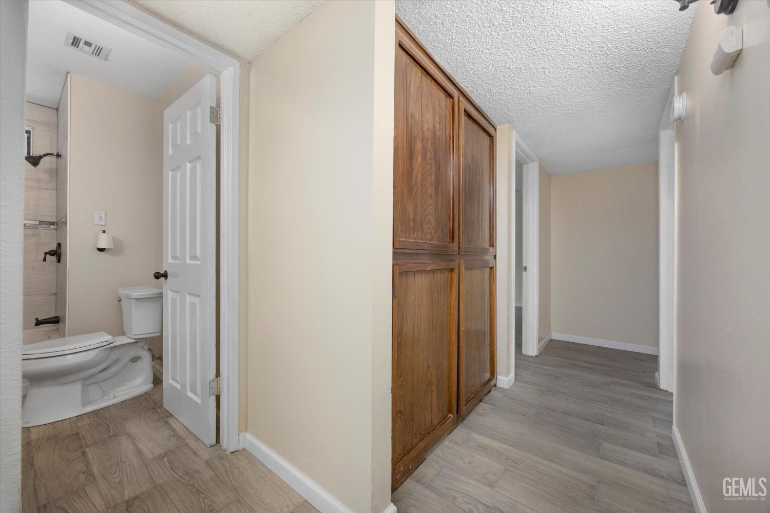 2005 Springfield Avenue