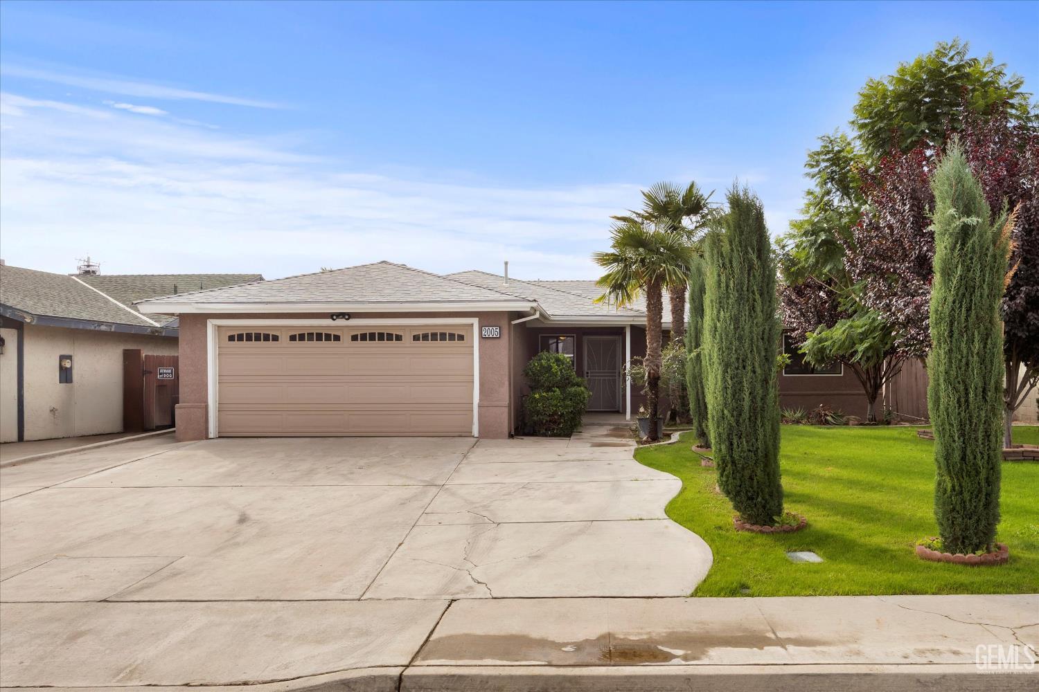 2005 Springfield Avenue