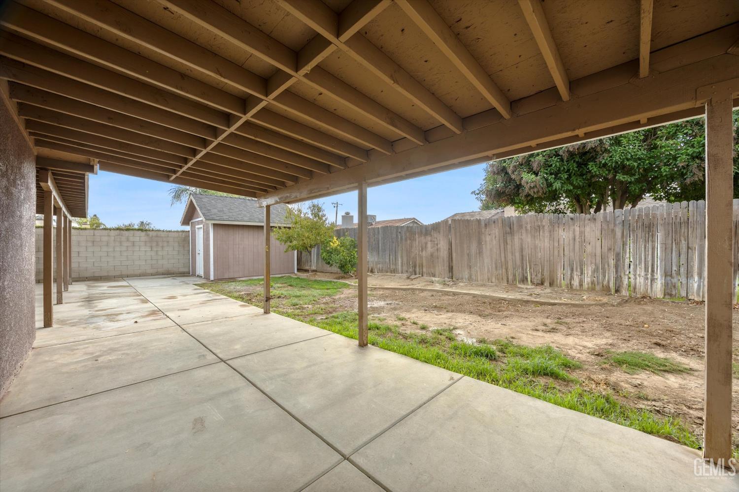 2005 Springfield Avenue