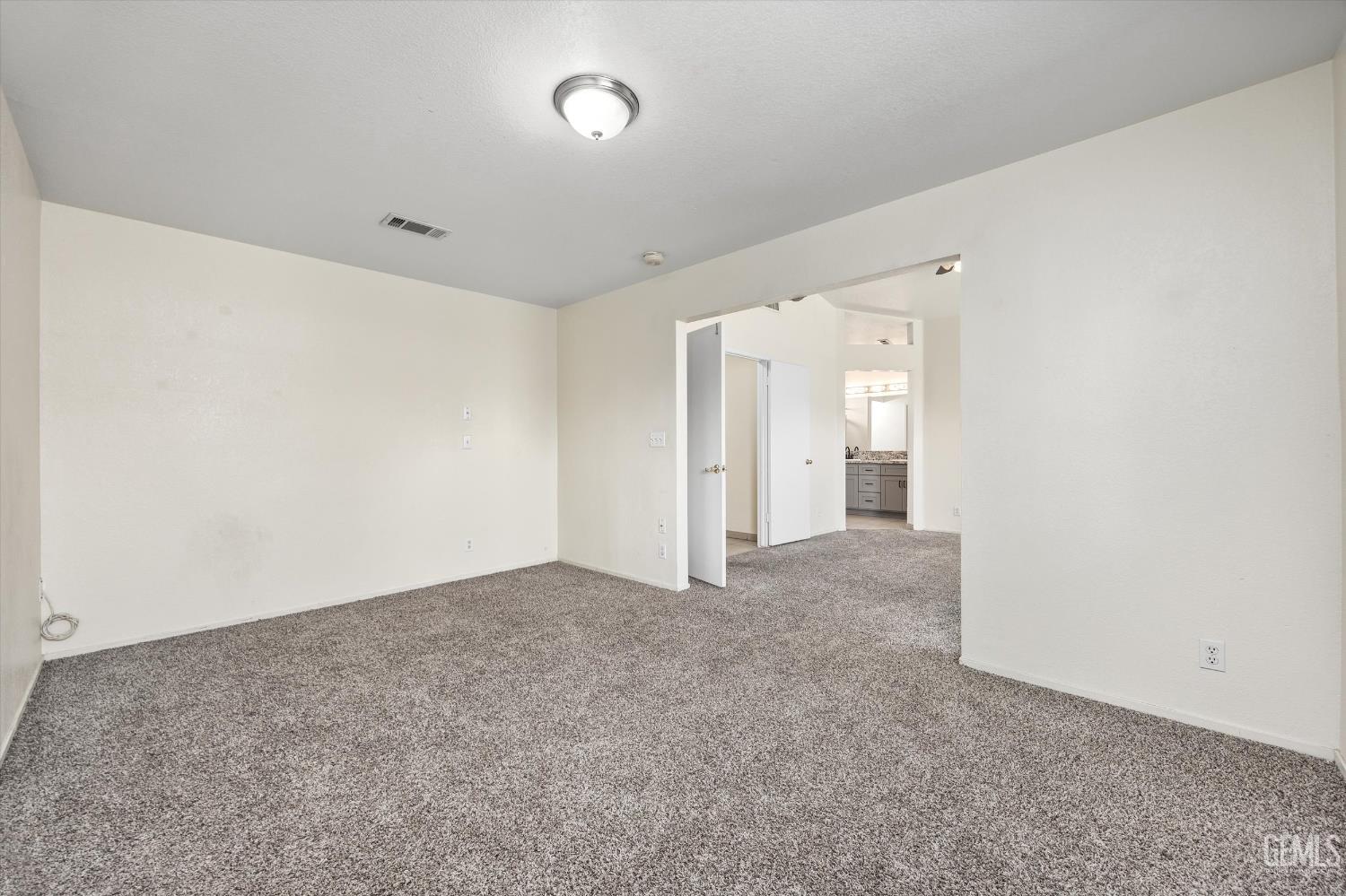 6008 California Spring Drive