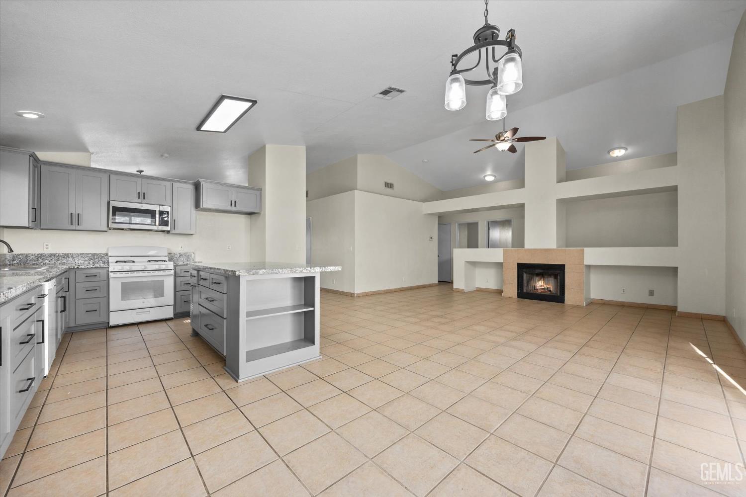 6008 California Spring Drive