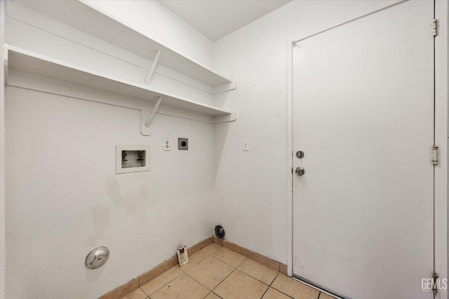 6008 California Spring Drive