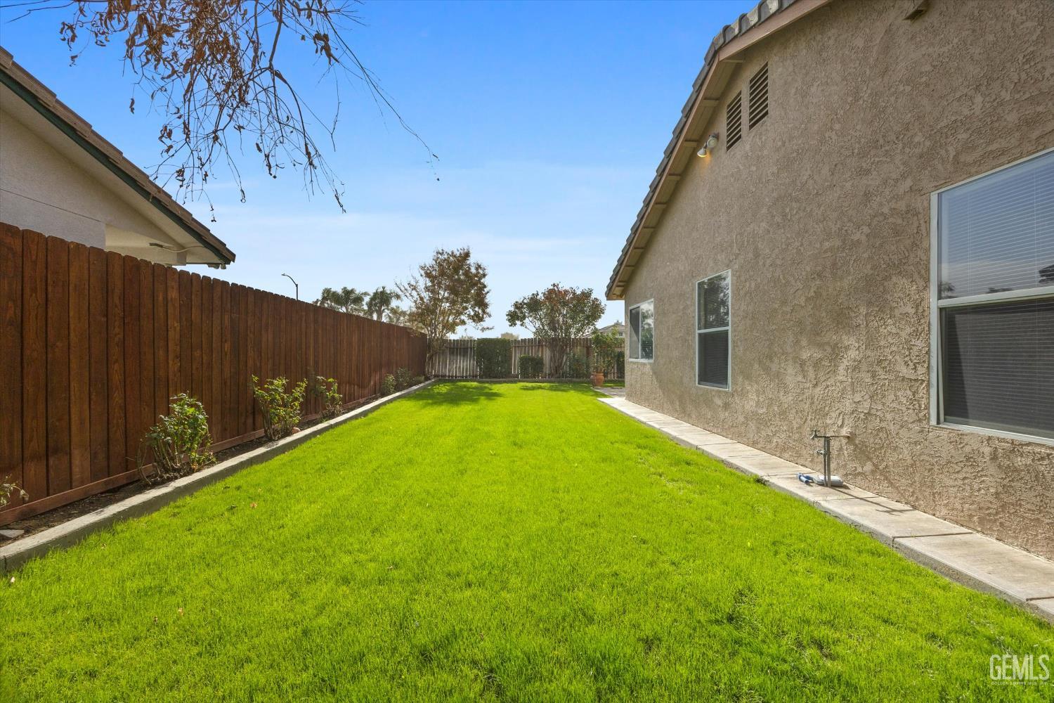 6008 California Spring Drive