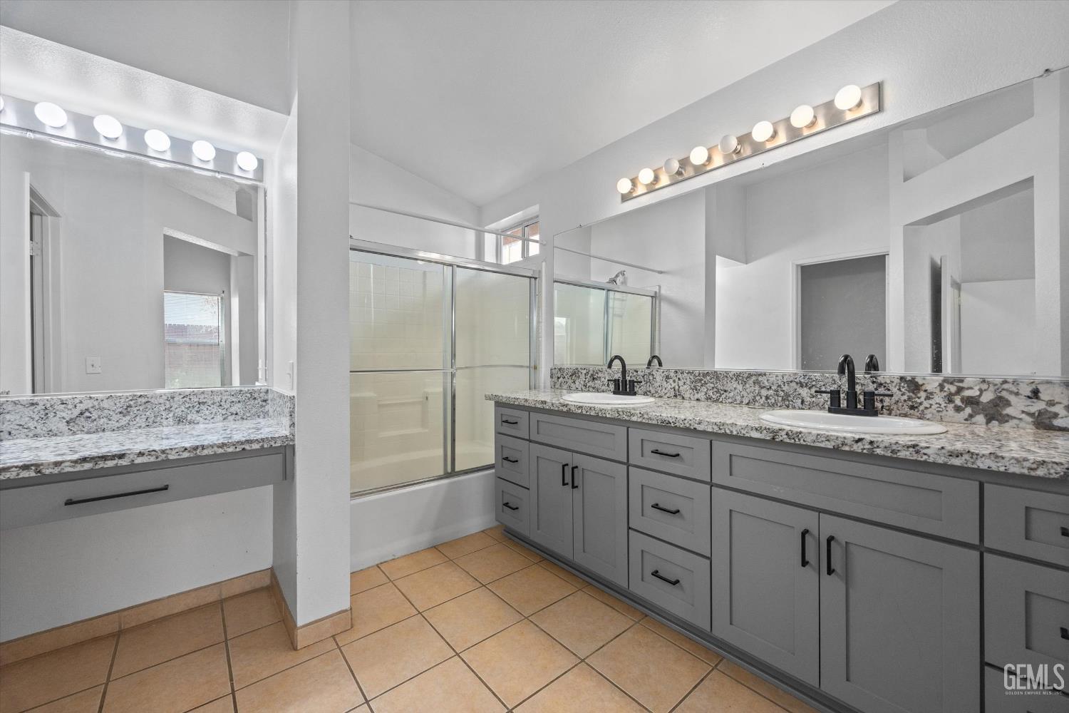 6008 California Spring Drive