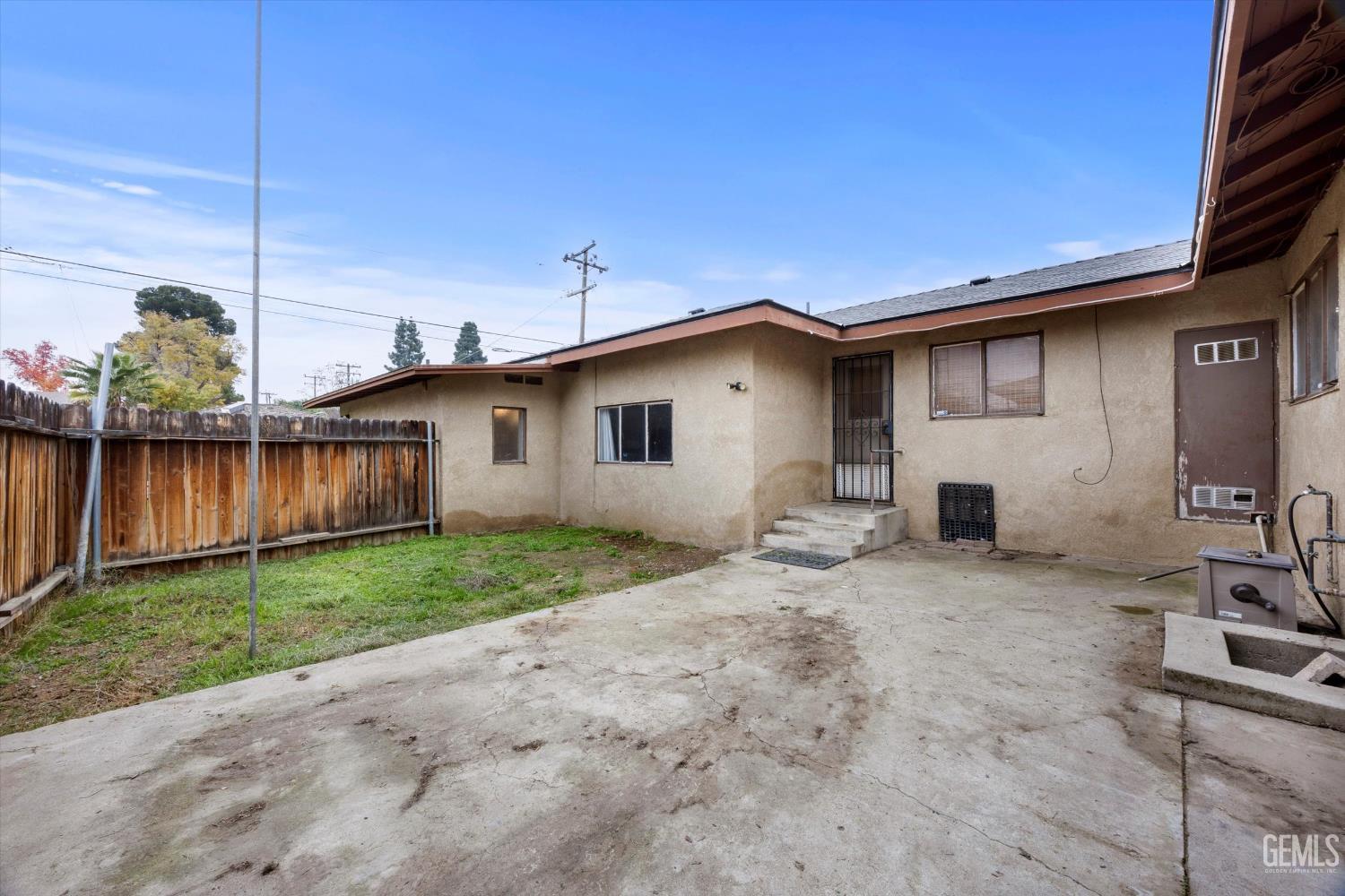 2901 Berkeley Street