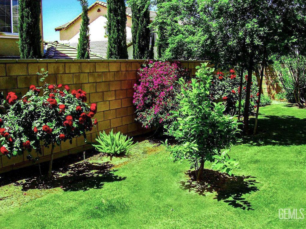 5206 Village Green Lane