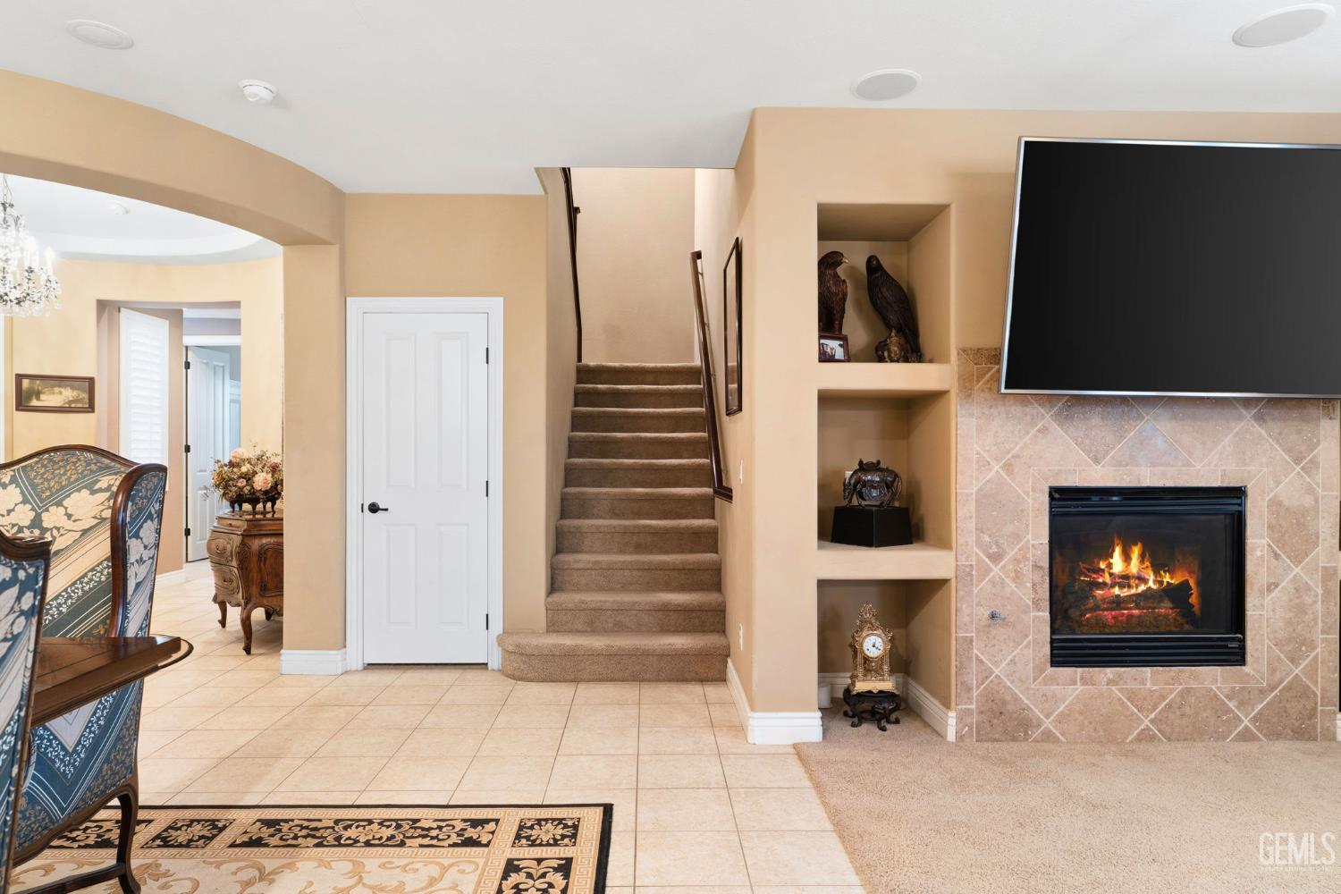 5206 Village Green Lane