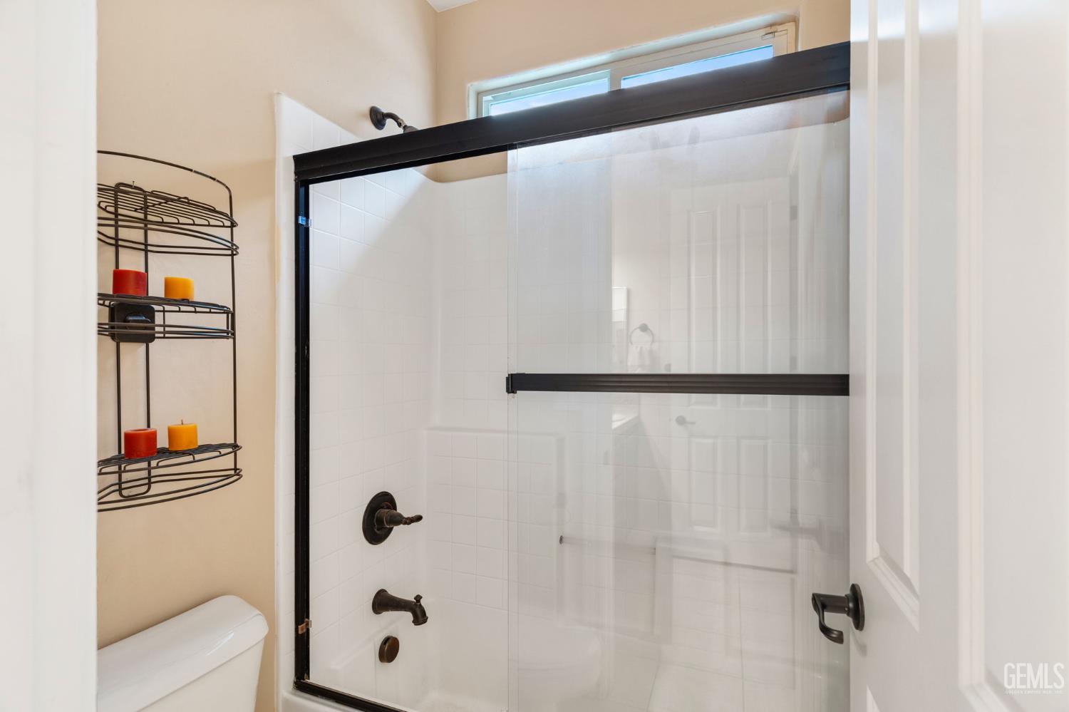 5206 Village Green Lane