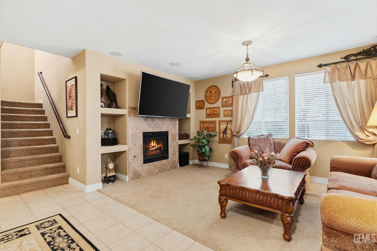 5206 Village Green Lane