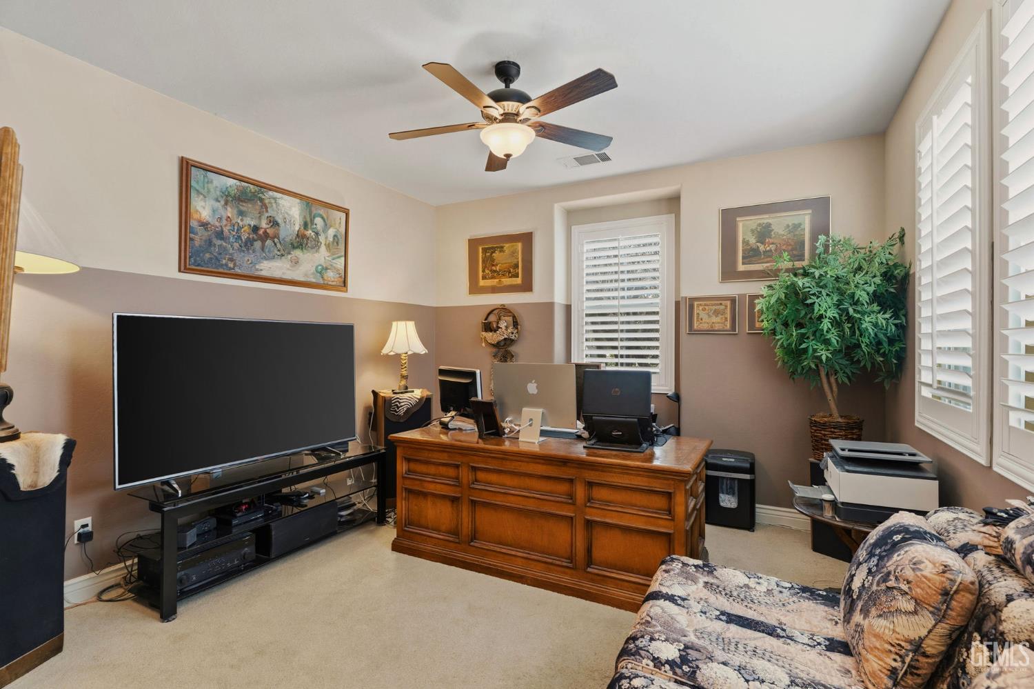 5206 Village Green Lane