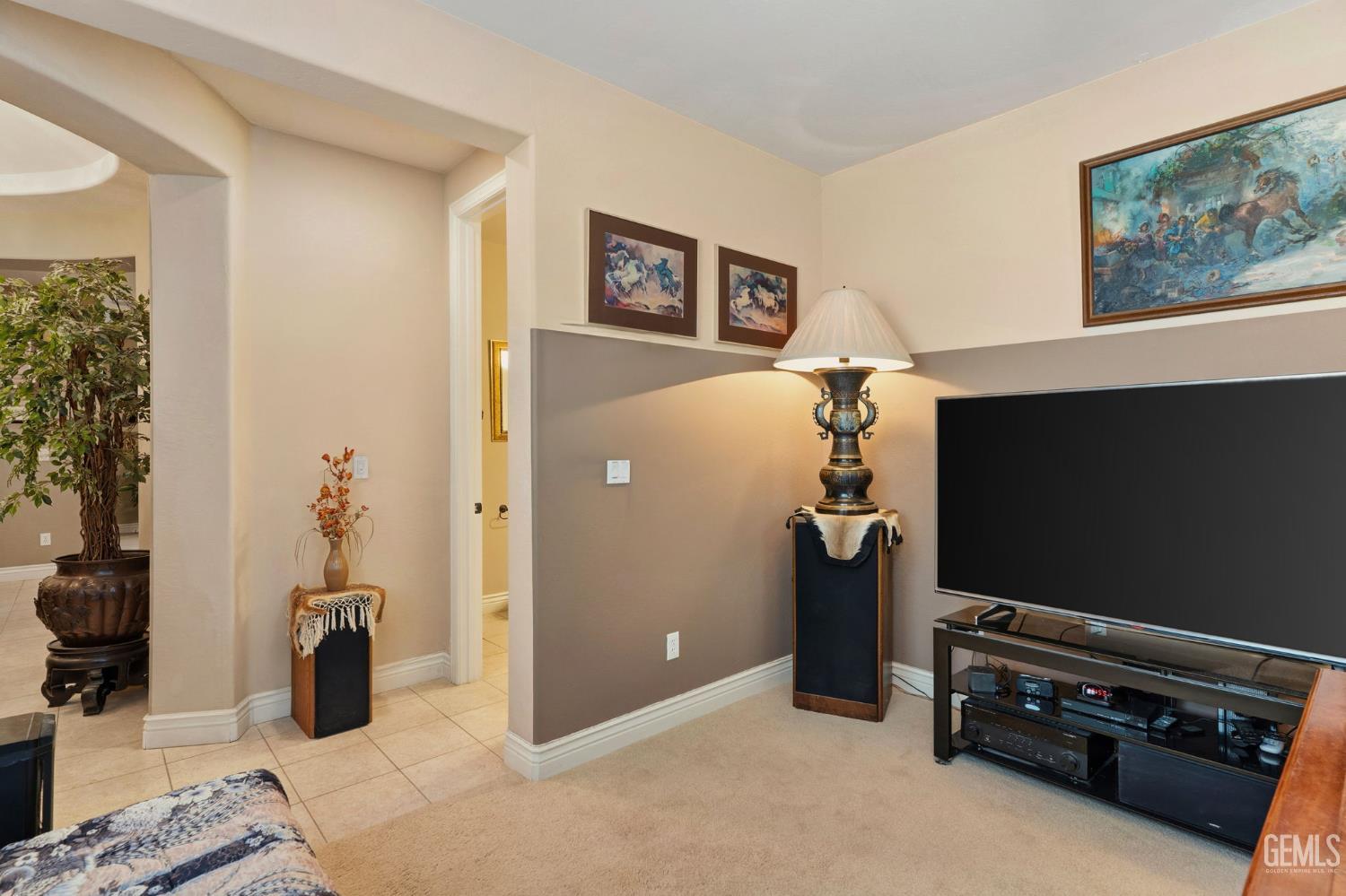 5206 Village Green Lane