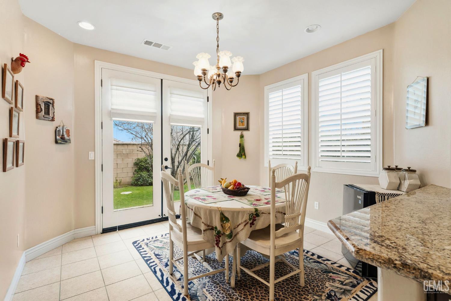 5206 Village Green Lane