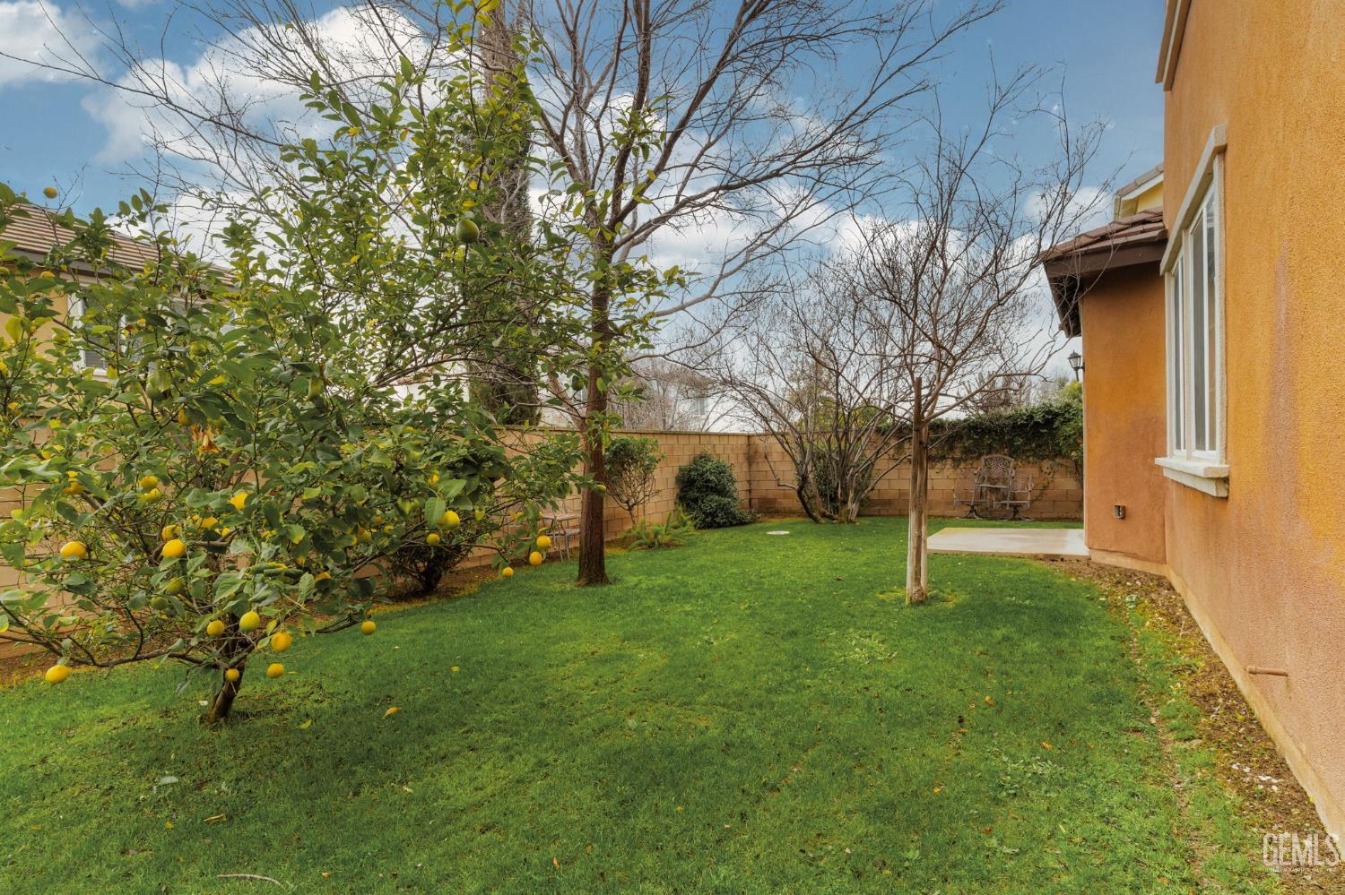 5206 Village Green Lane