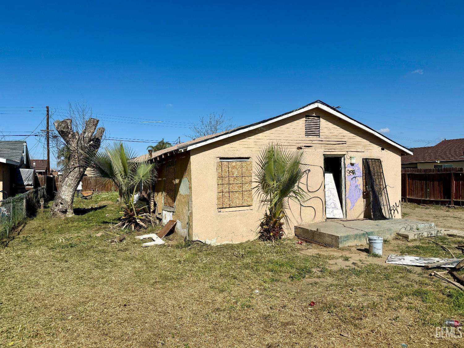600 Lawson Road