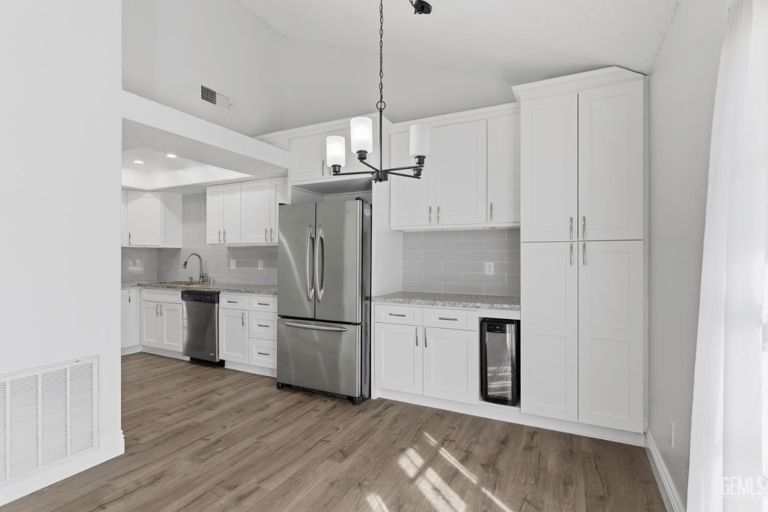 5400 Dunsmuir Road Unit: 23
