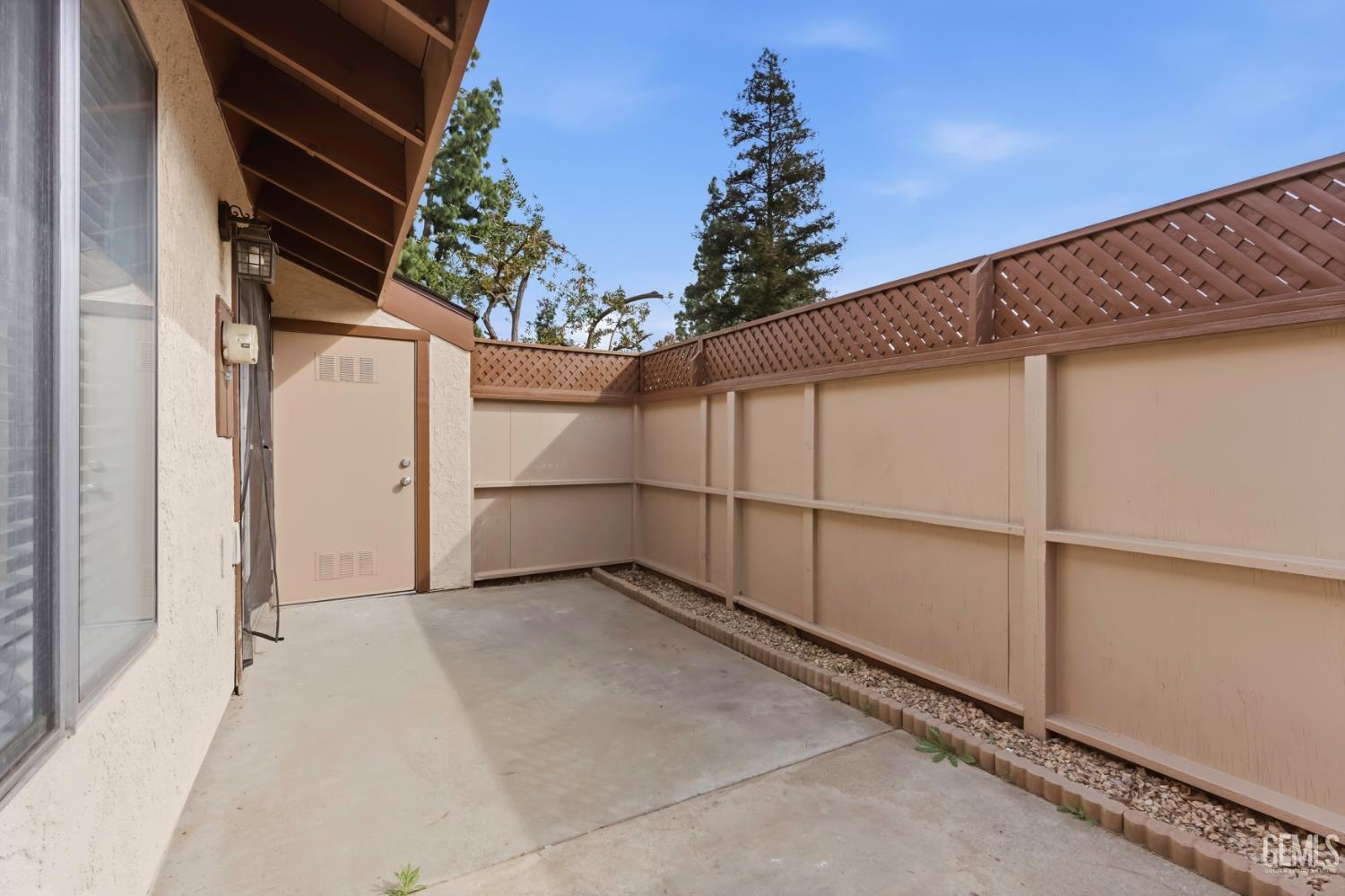 5400 Dunsmuir Road Unit: 23