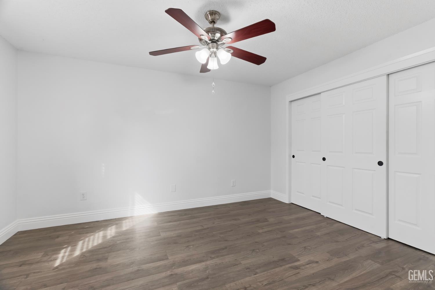 5400 Dunsmuir Road Unit: 23