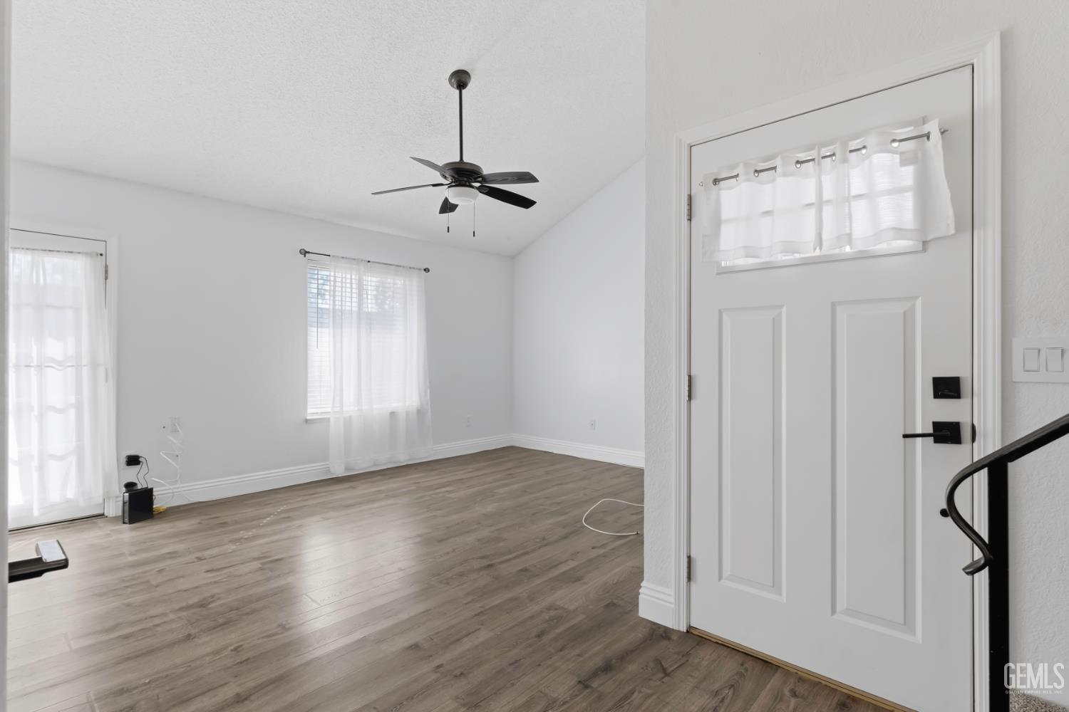 5400 Dunsmuir Road Unit: 23
