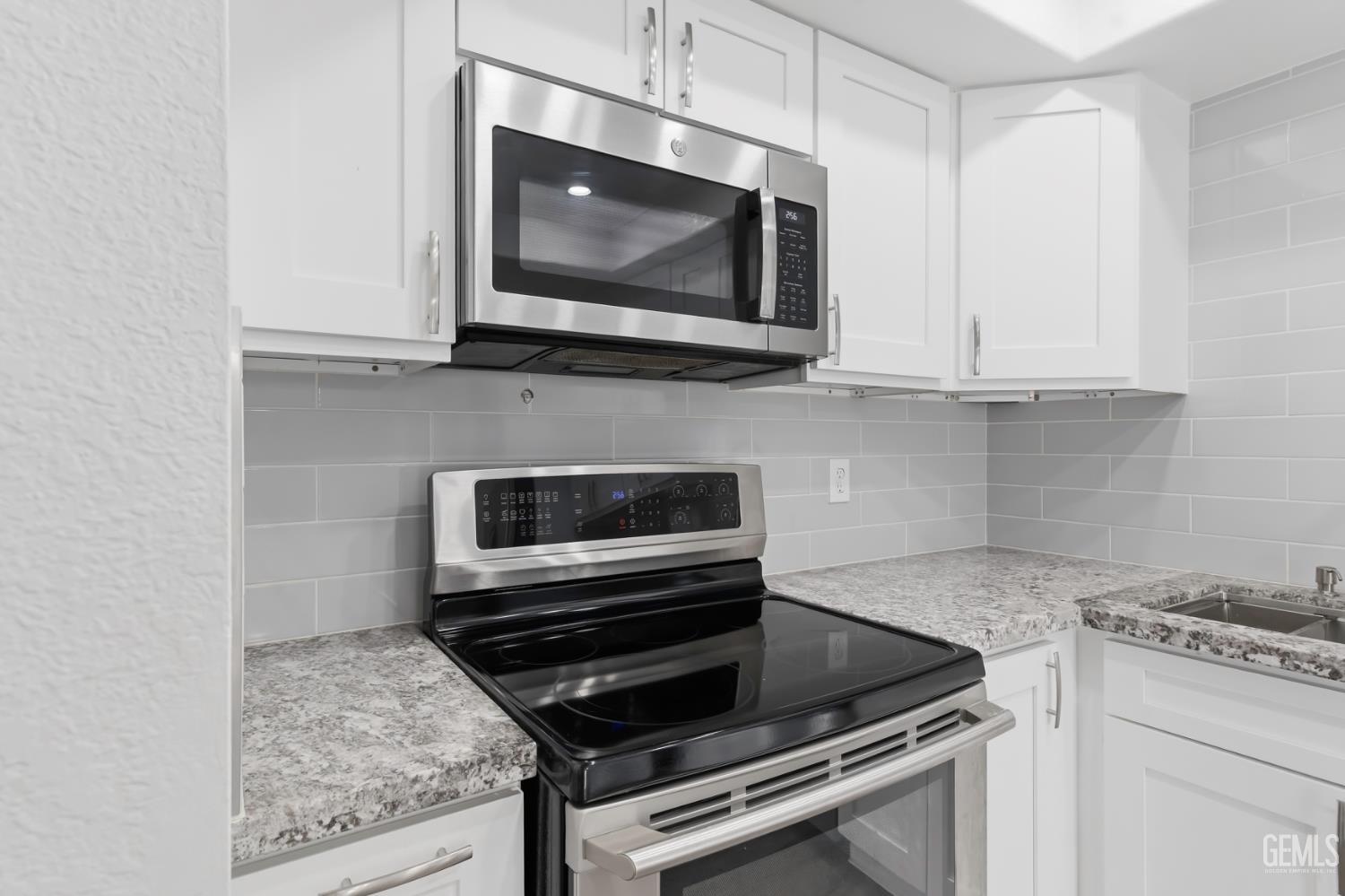 5400 Dunsmuir Road Unit: 23