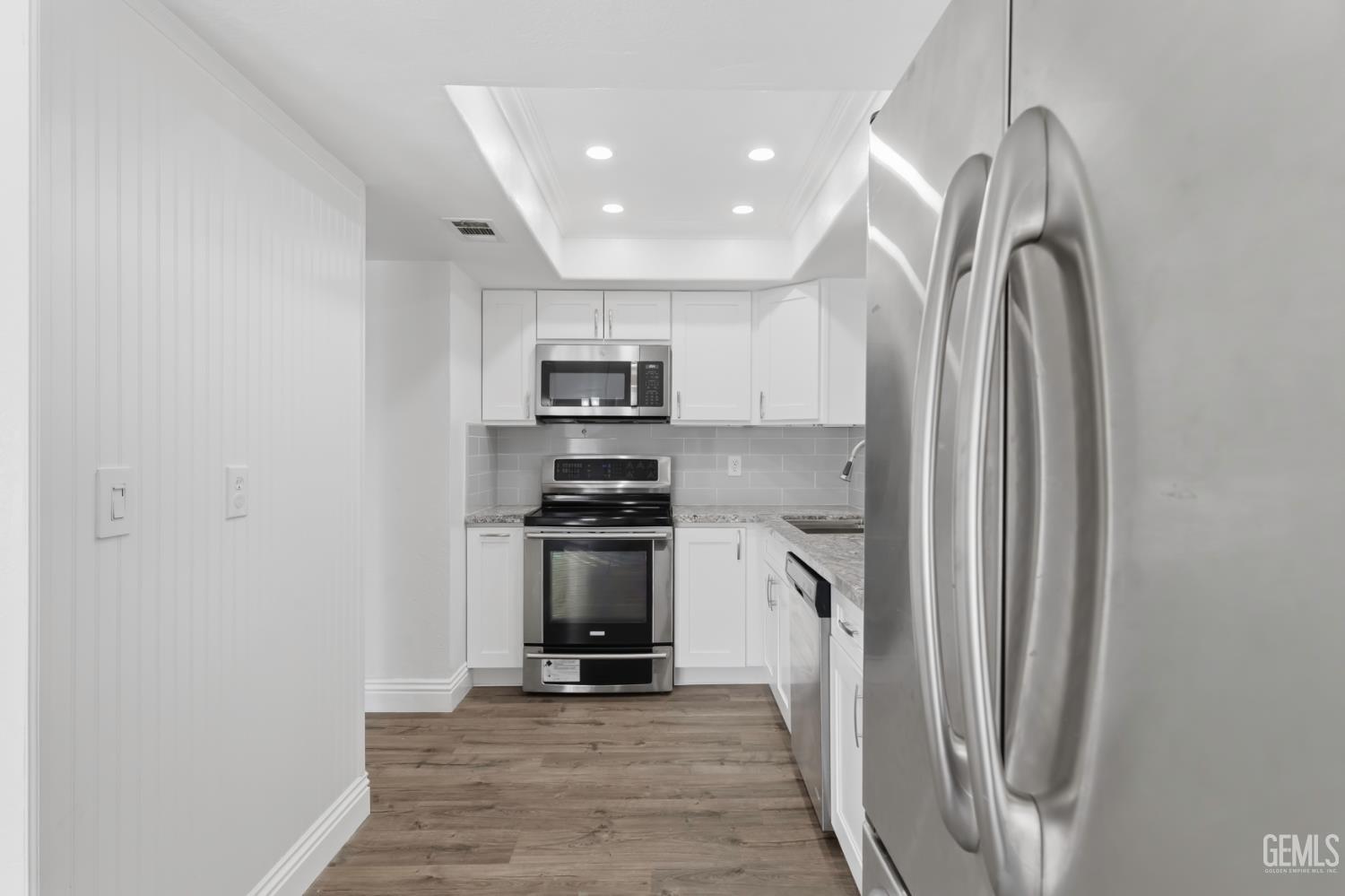 5400 Dunsmuir Road Unit: 23