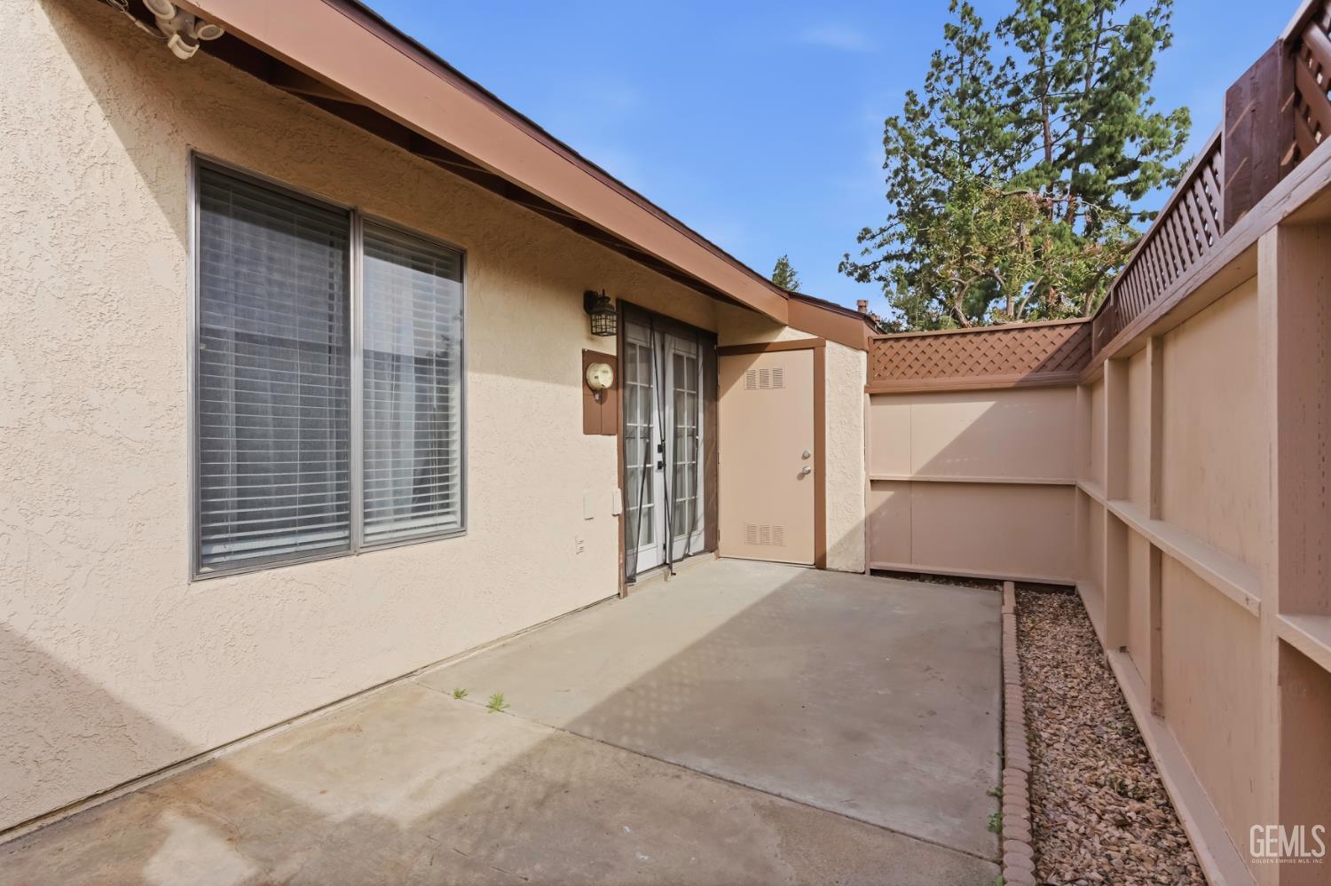 5400 Dunsmuir Road Unit: 23