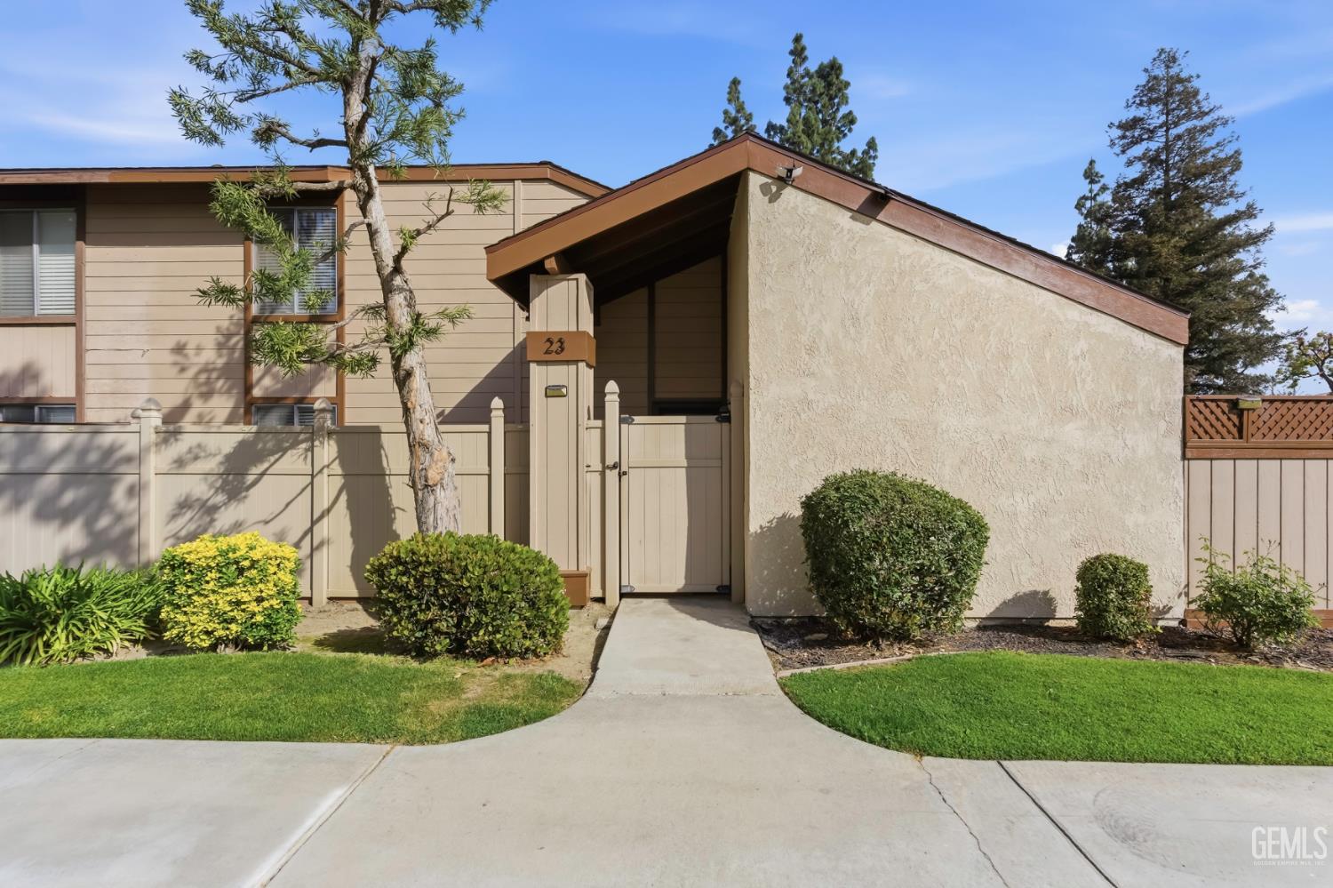 5400 Dunsmuir Road Unit: 23