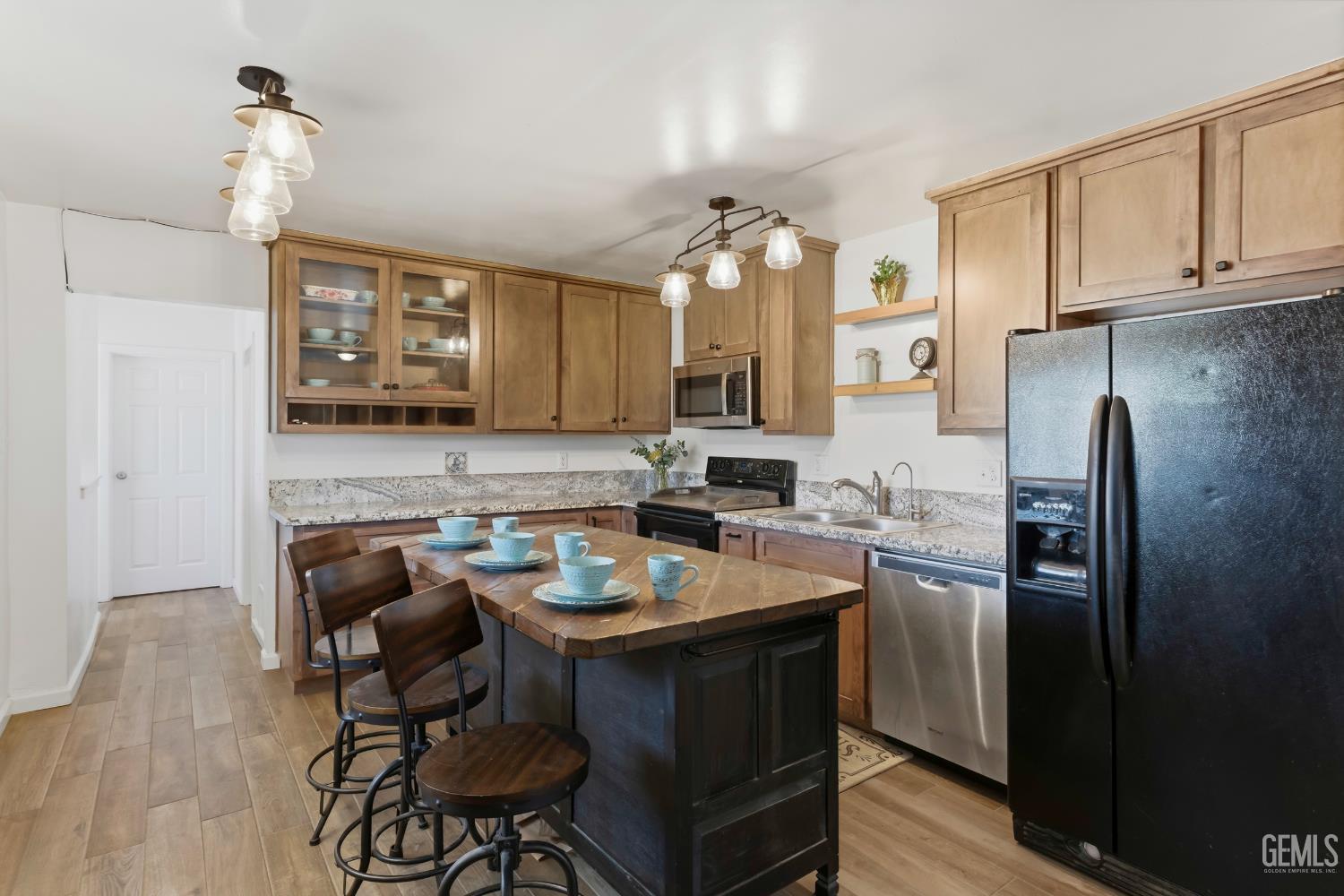 2700 Steensen Street