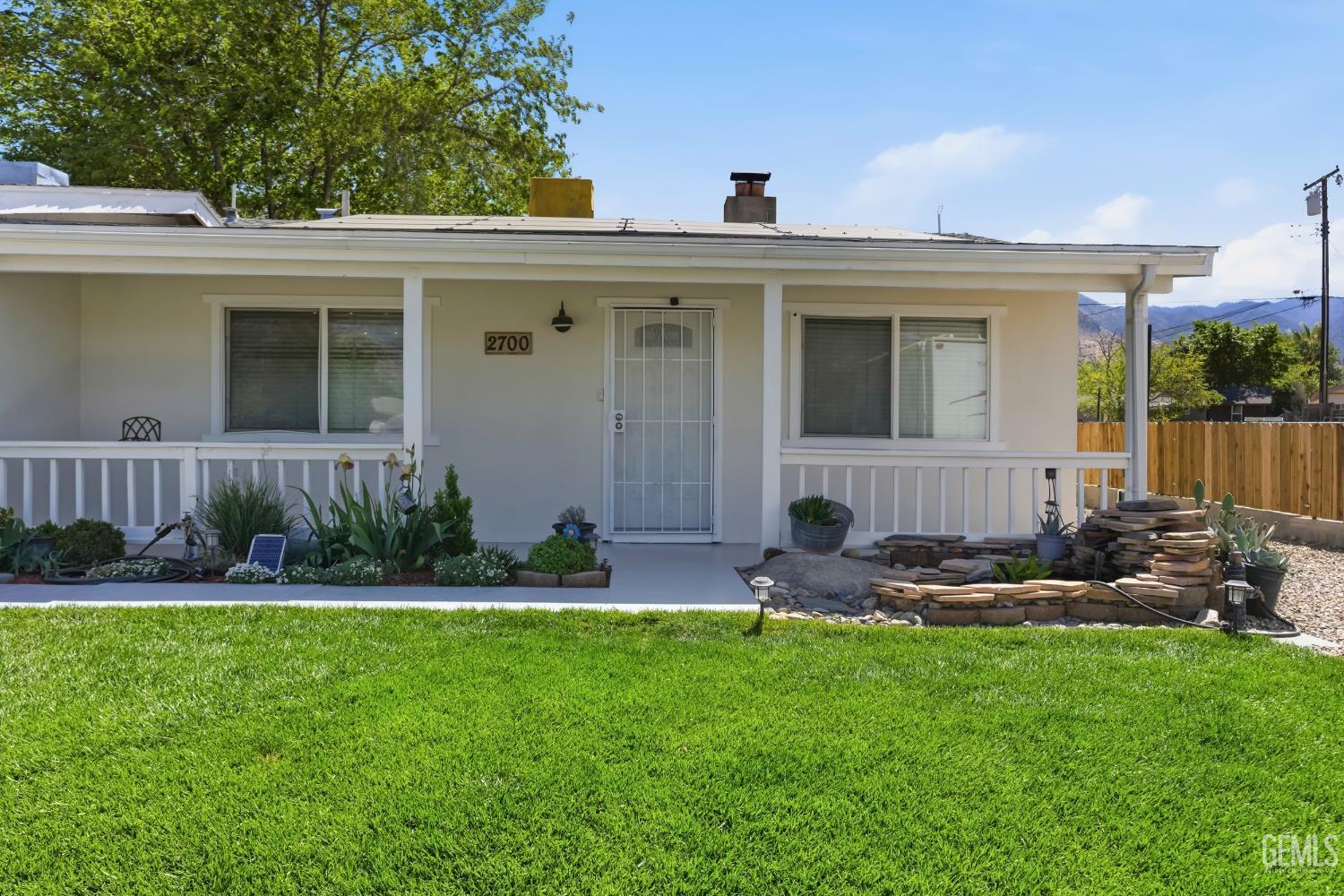 2700 Steensen Street