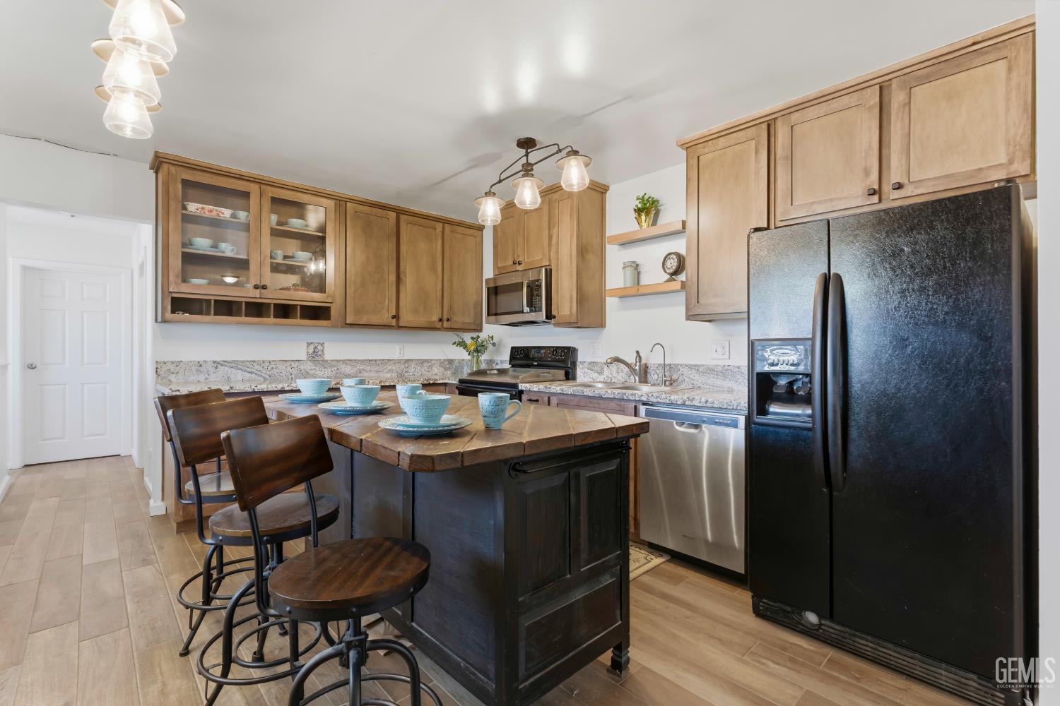 2700 Steensen Street