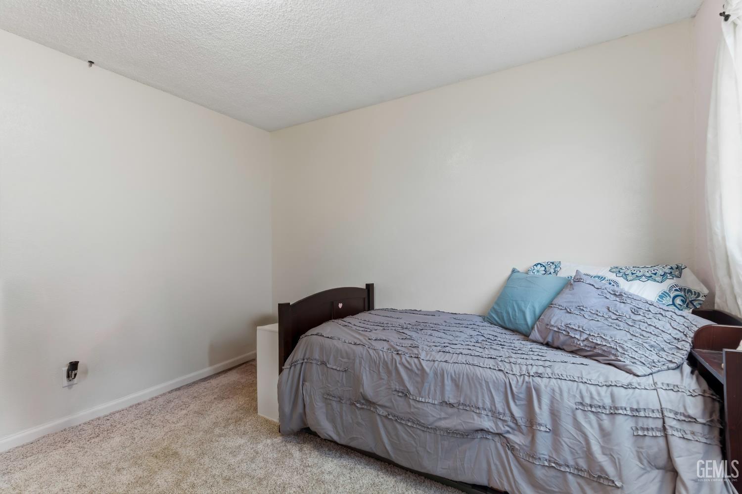 2700 Steensen Street