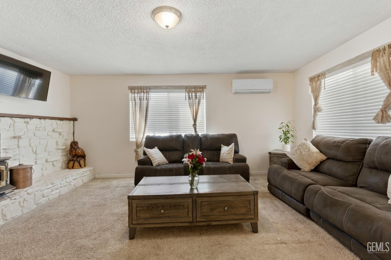 2700 Steensen Street