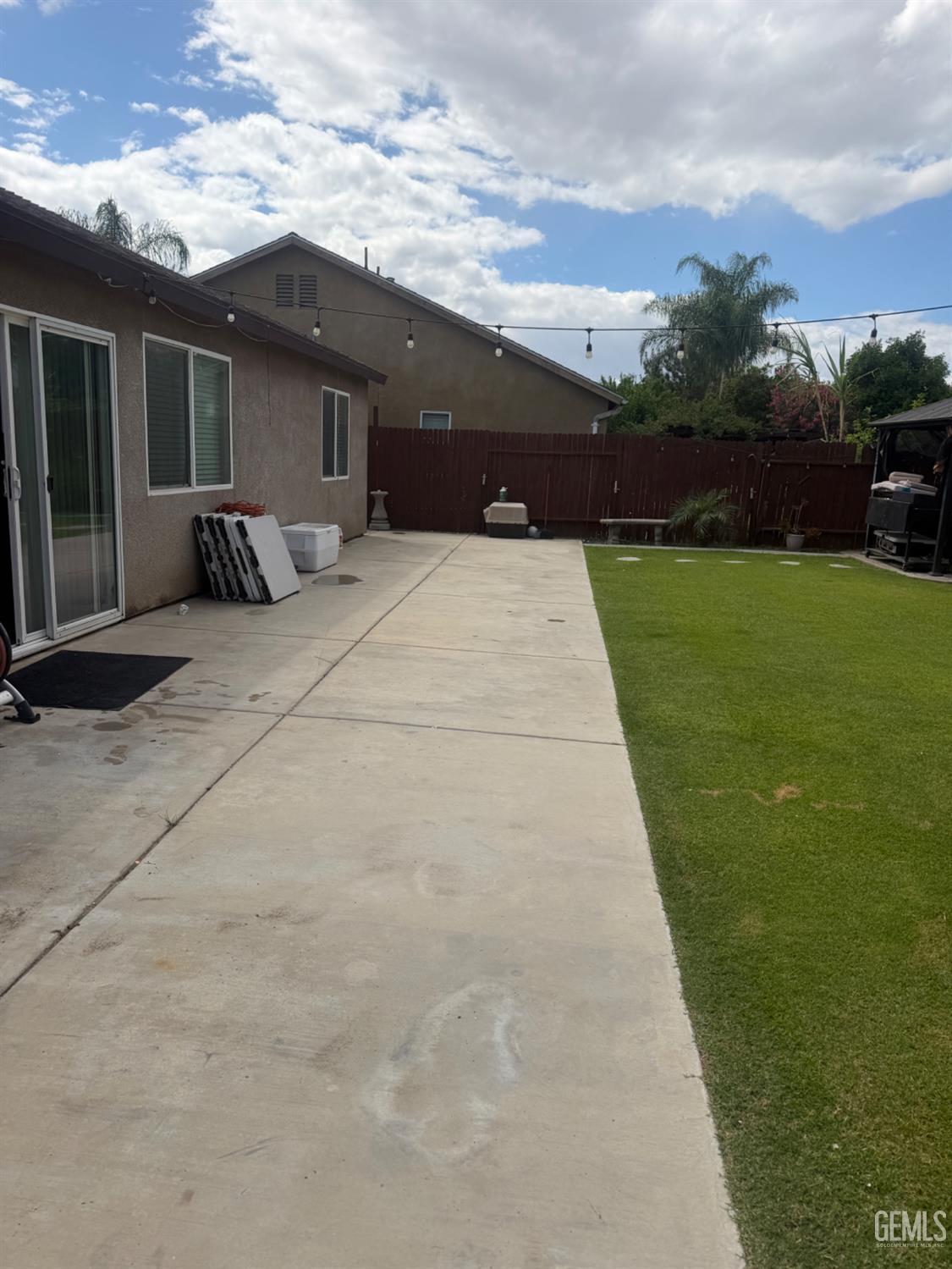 300 E war admiral Drive