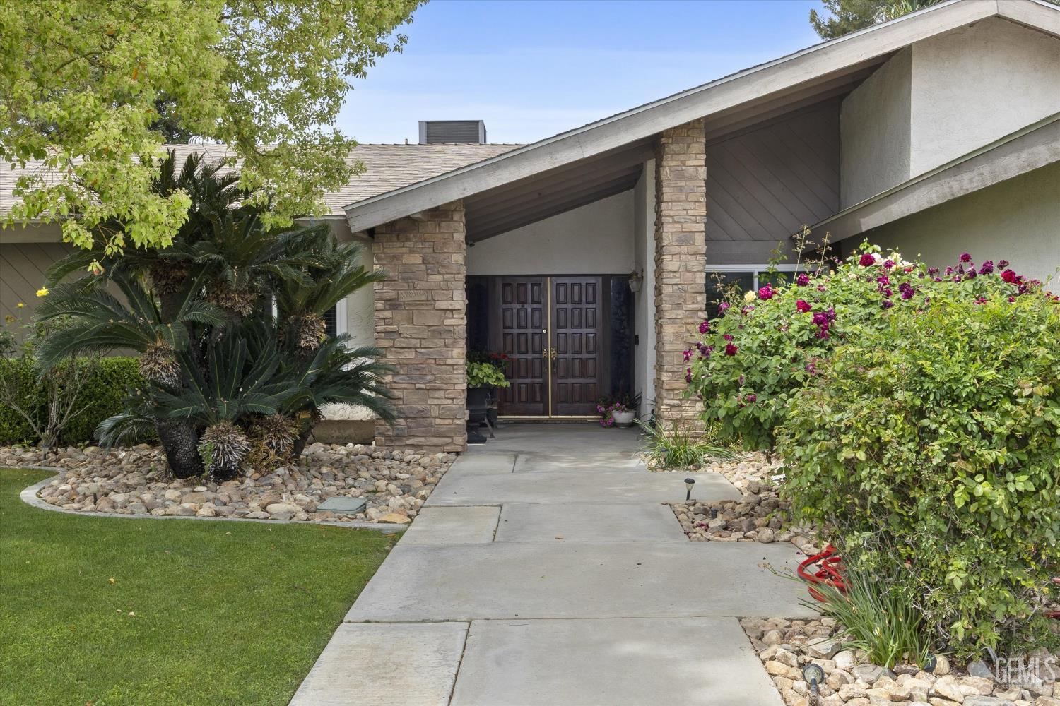 1813 Vallecito Lane