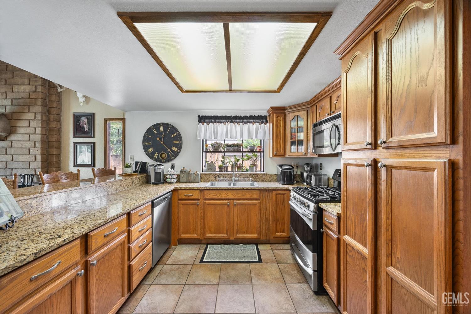 1813 Vallecito Lane