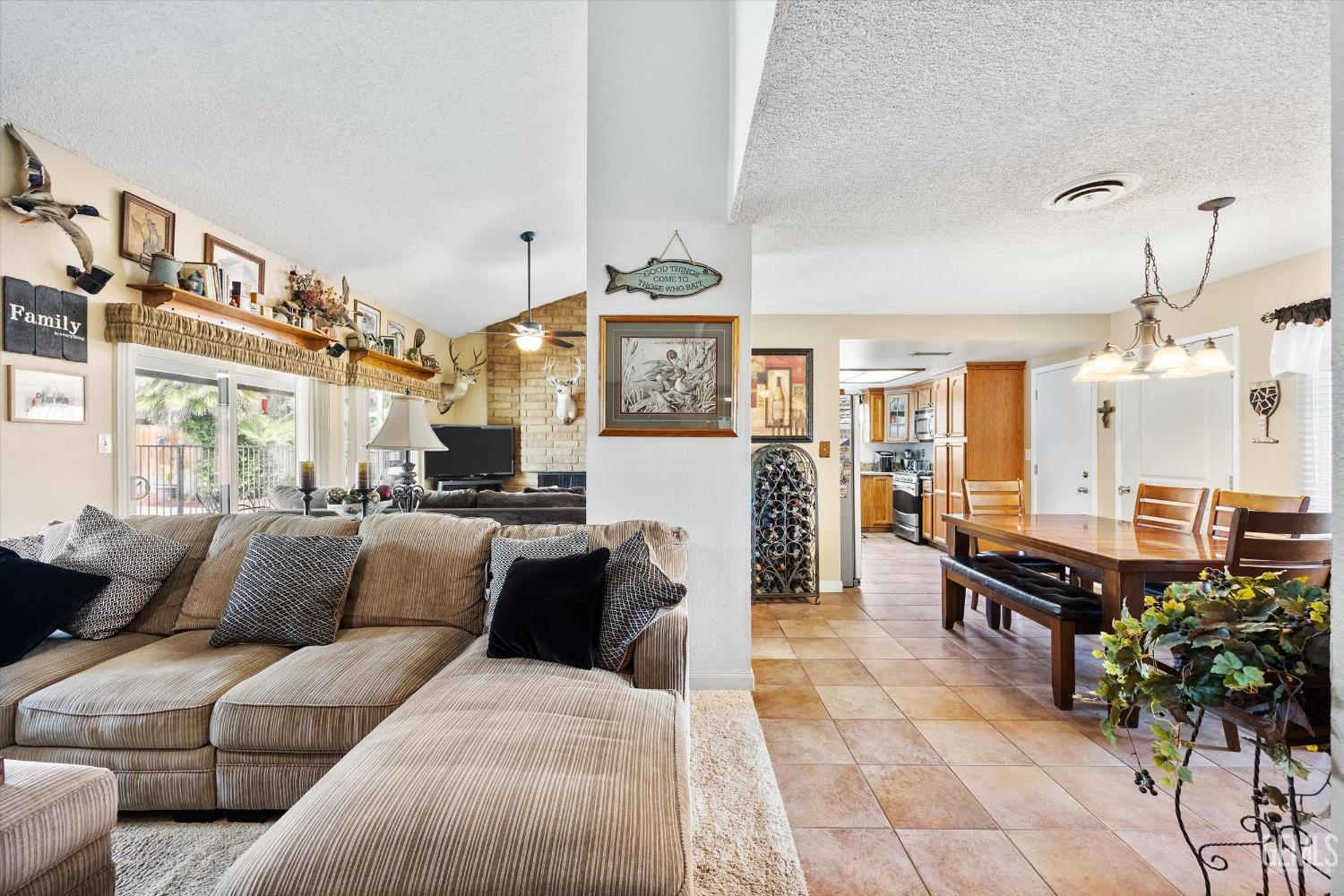 1813 Vallecito Lane