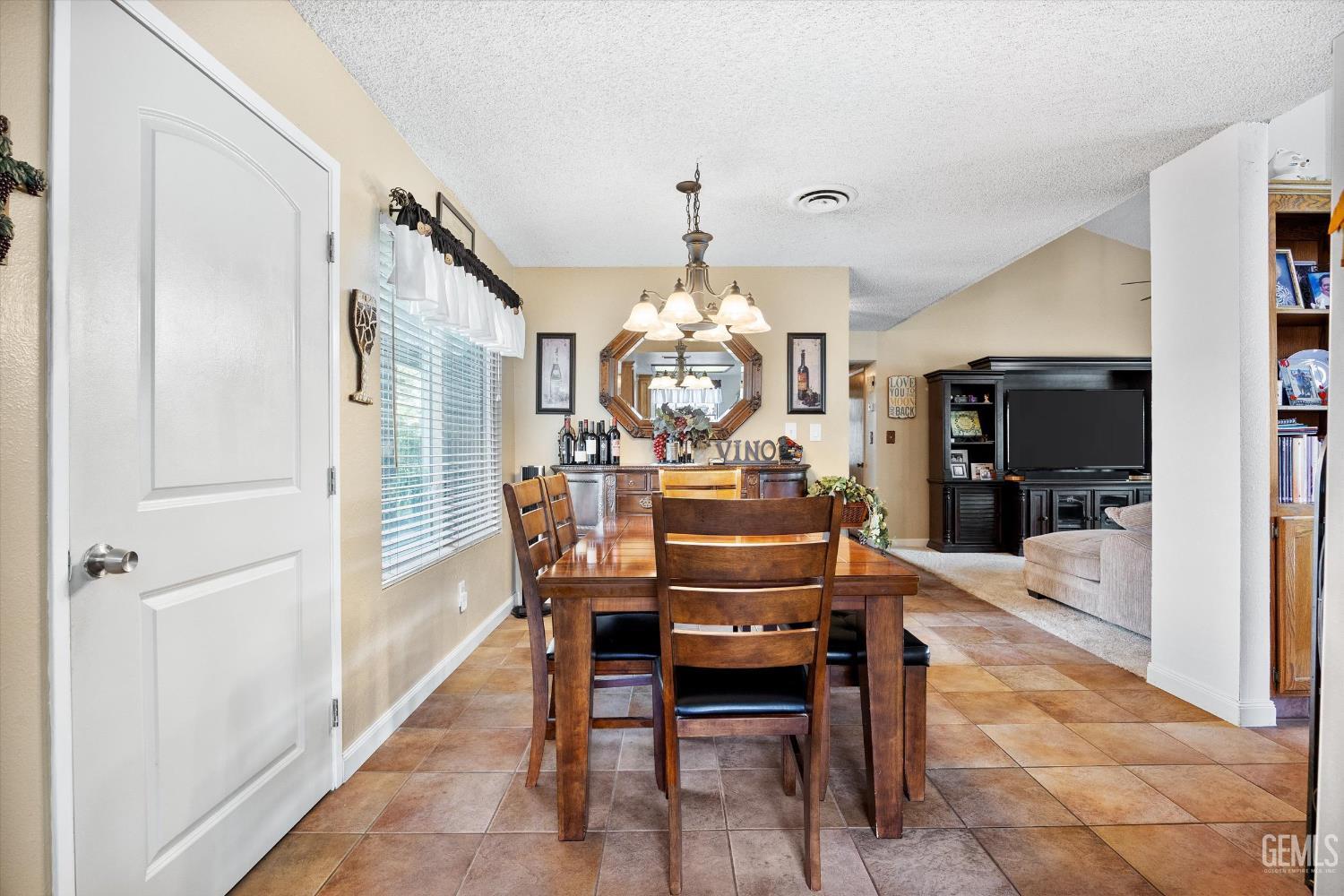 1813 Vallecito Lane