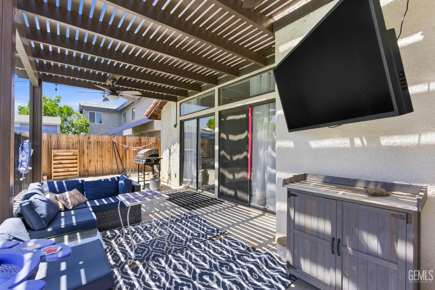 642 N Inyo Street